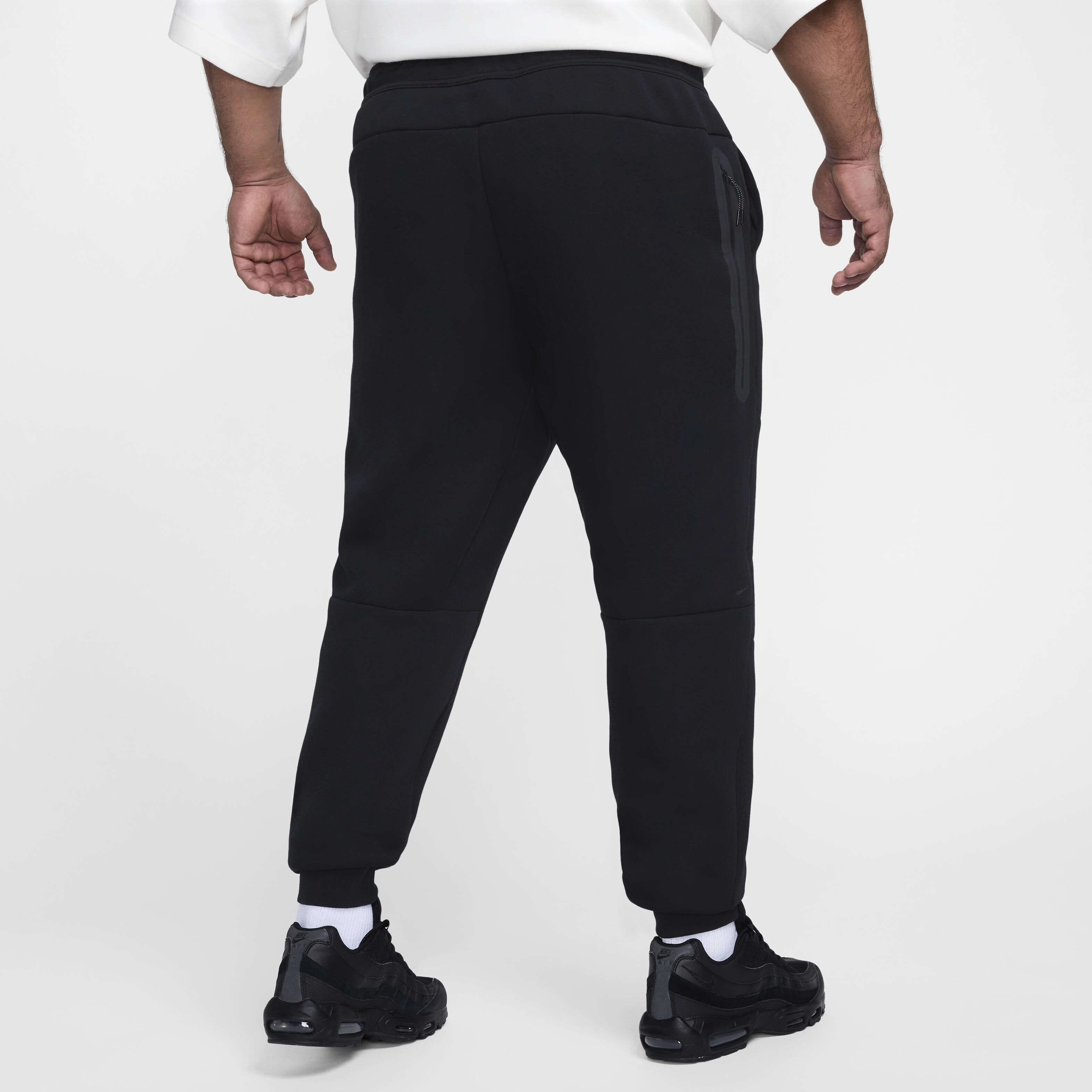 Nike Tech image number 9