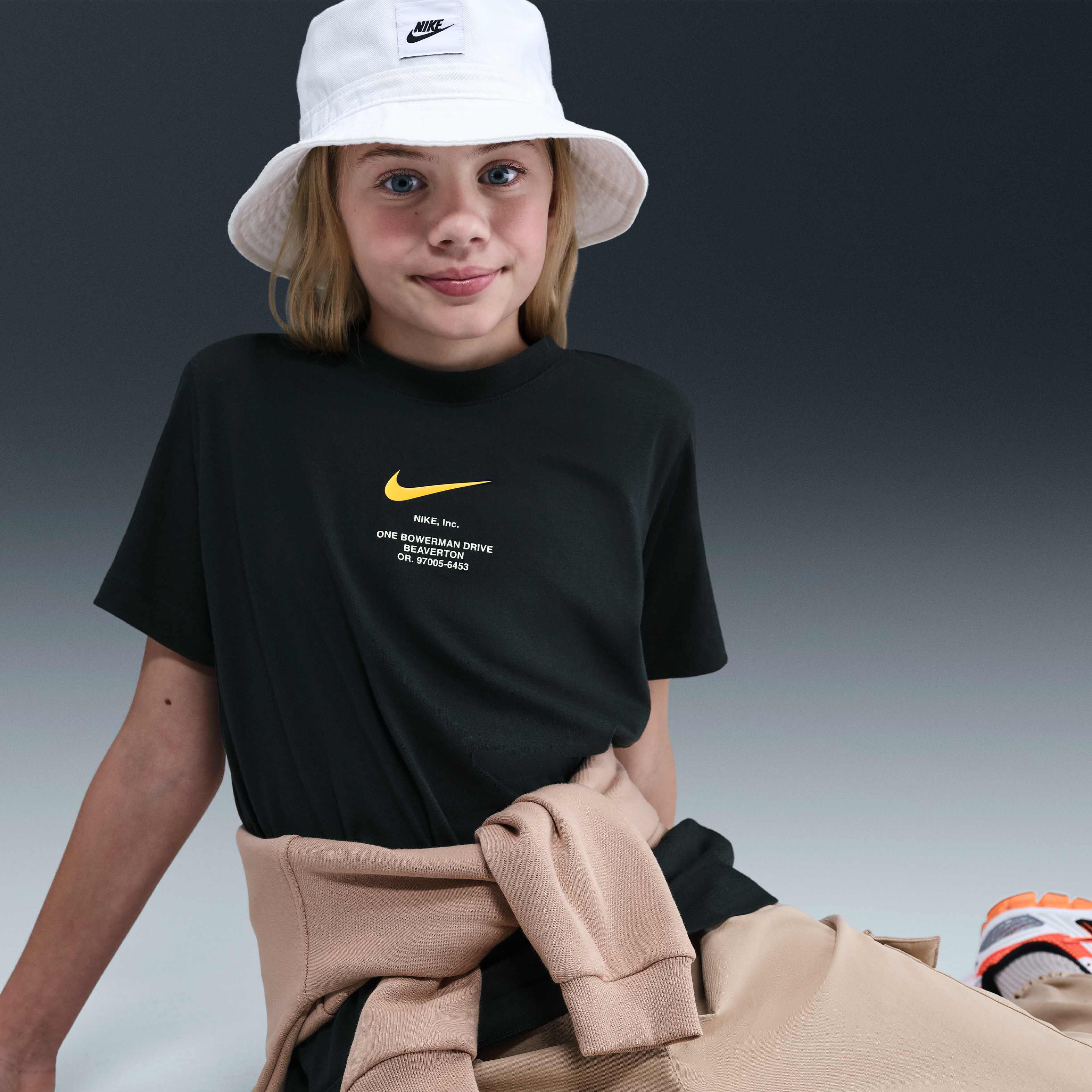 Nike ネイビー パーカー HOLY CHILD TENNIS Nike ネイビー パーカー HOLY CHILD TENNIS