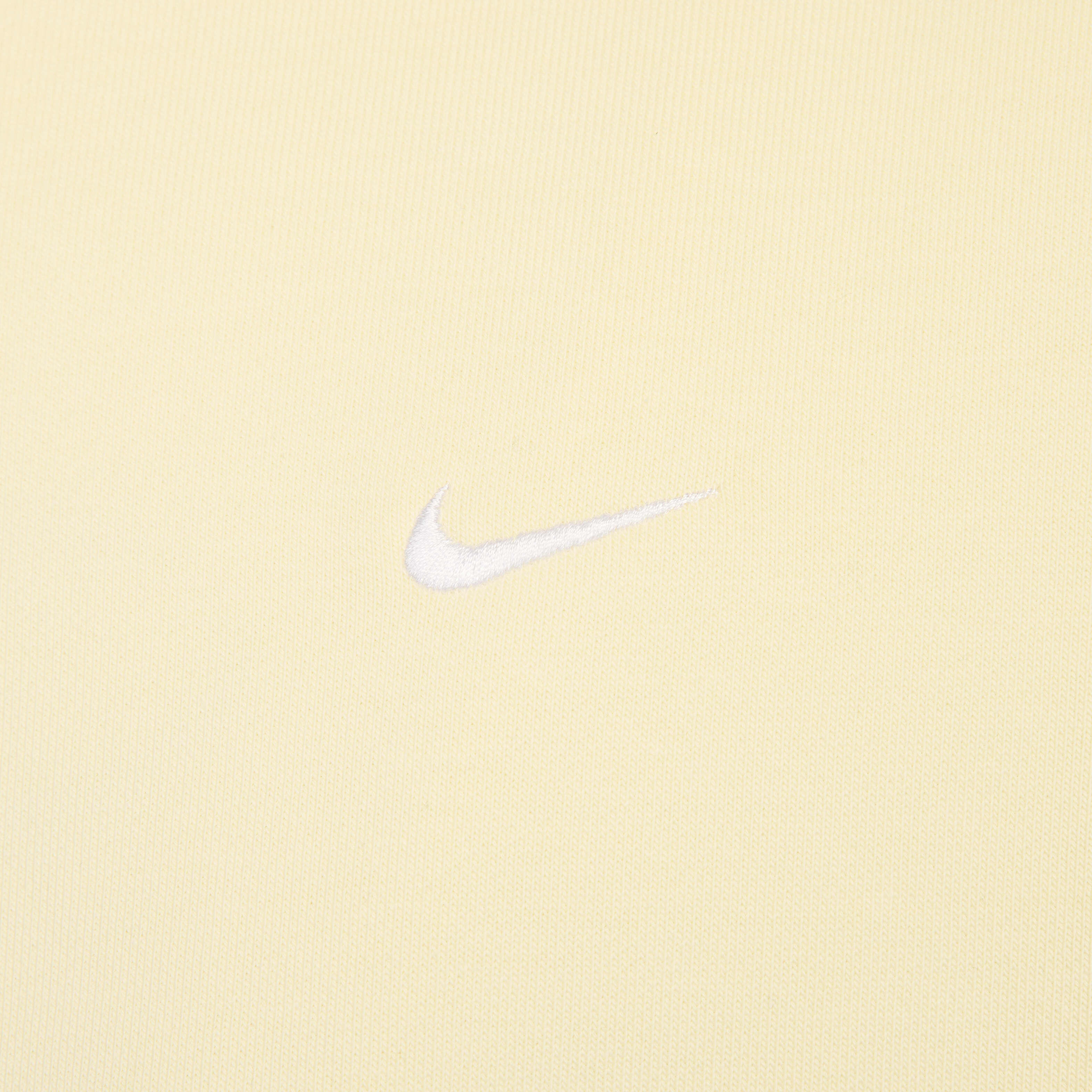 Nike Solo Swoosh image number 3