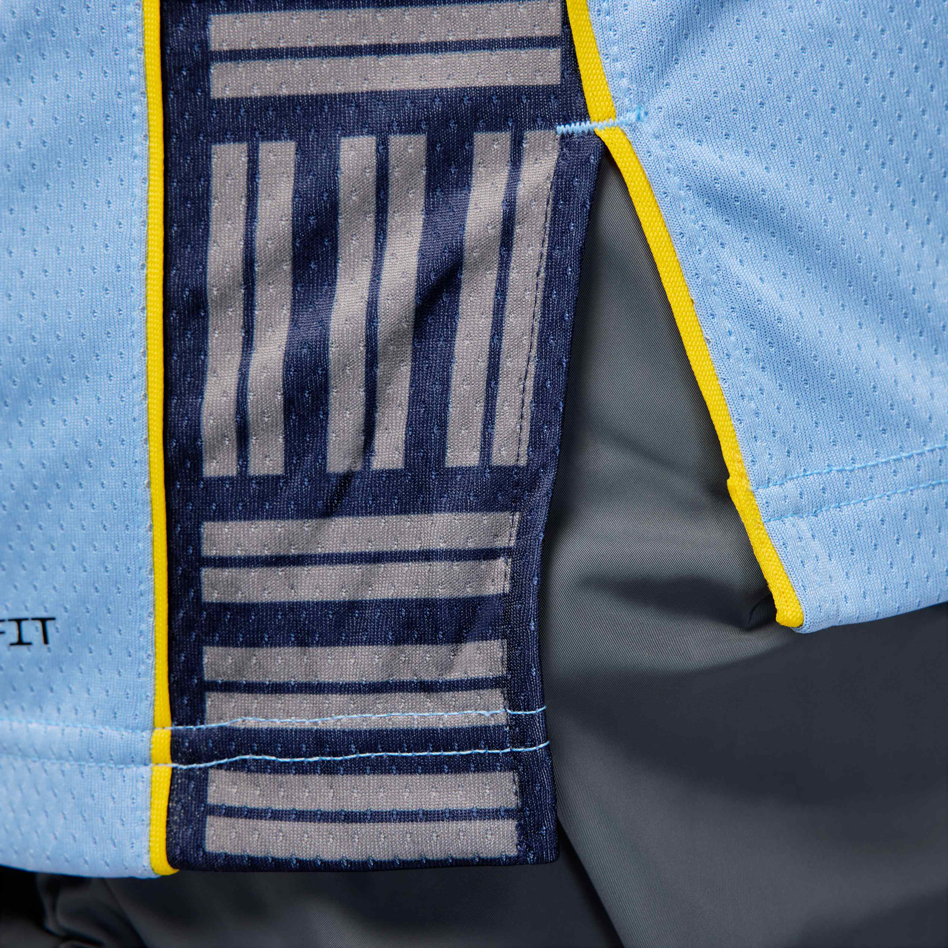 ميمفس جريزليس ستيتمنت اديشن image number 7