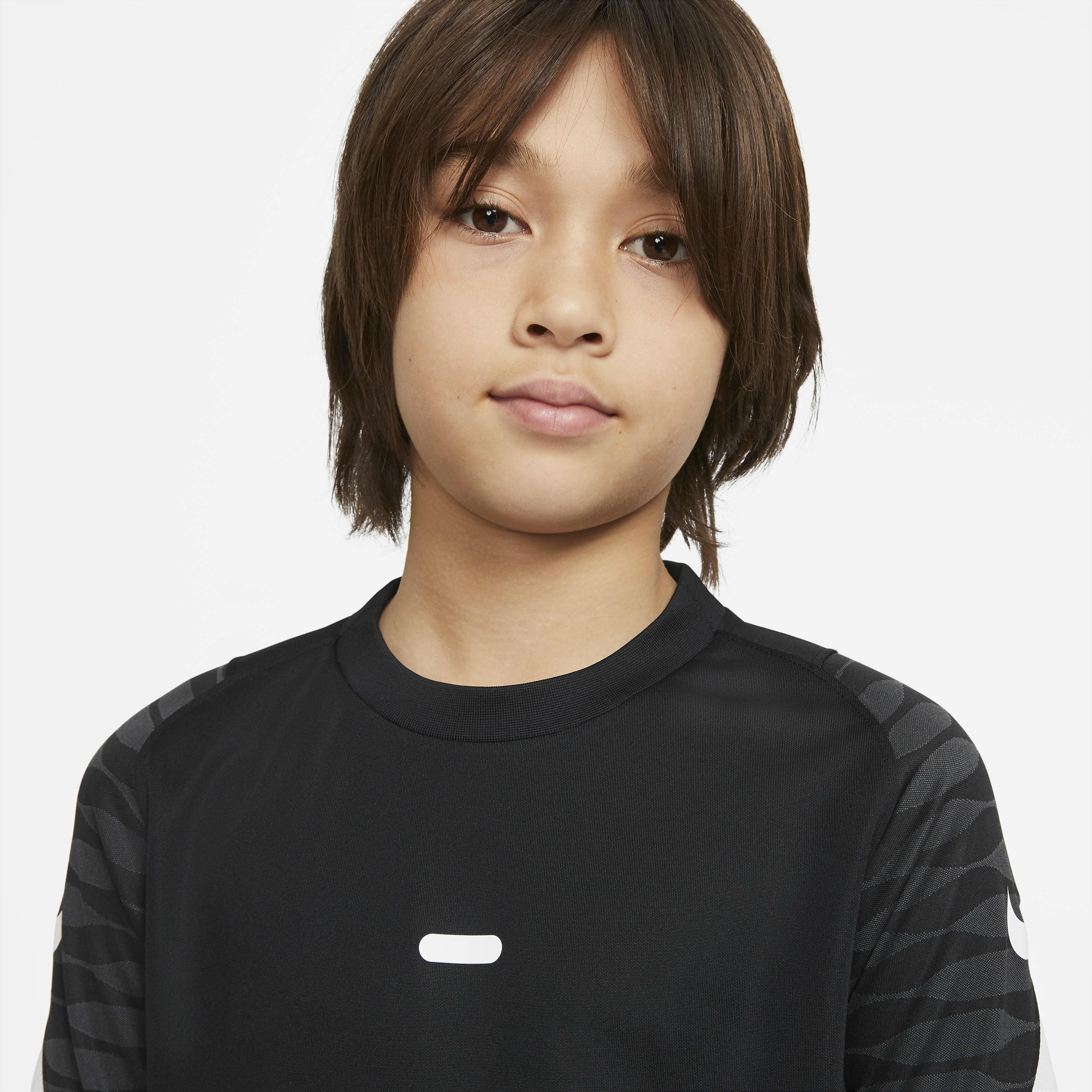 Nike Dri-FIT Strike image number 2