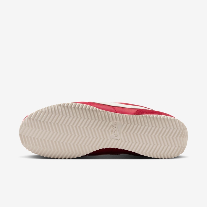 نايكي كورتيز image number 1 نايكي كورتيز image number 1