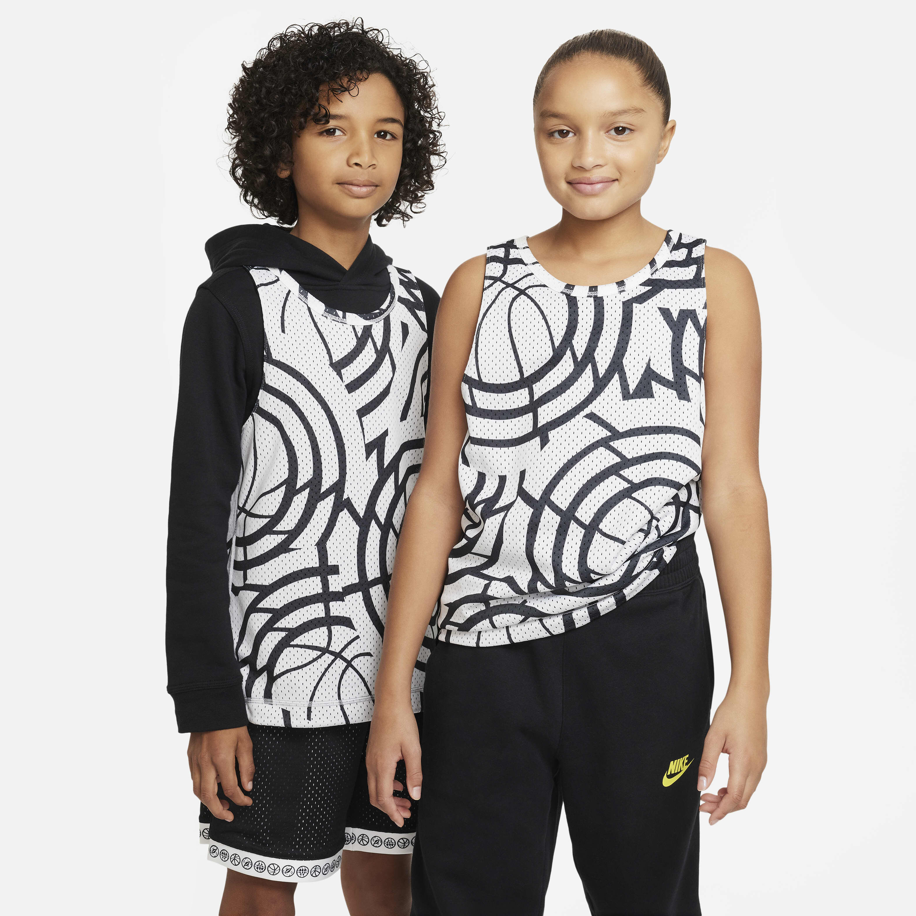 نايكي كلتشر اوف باسكت بول image number 4