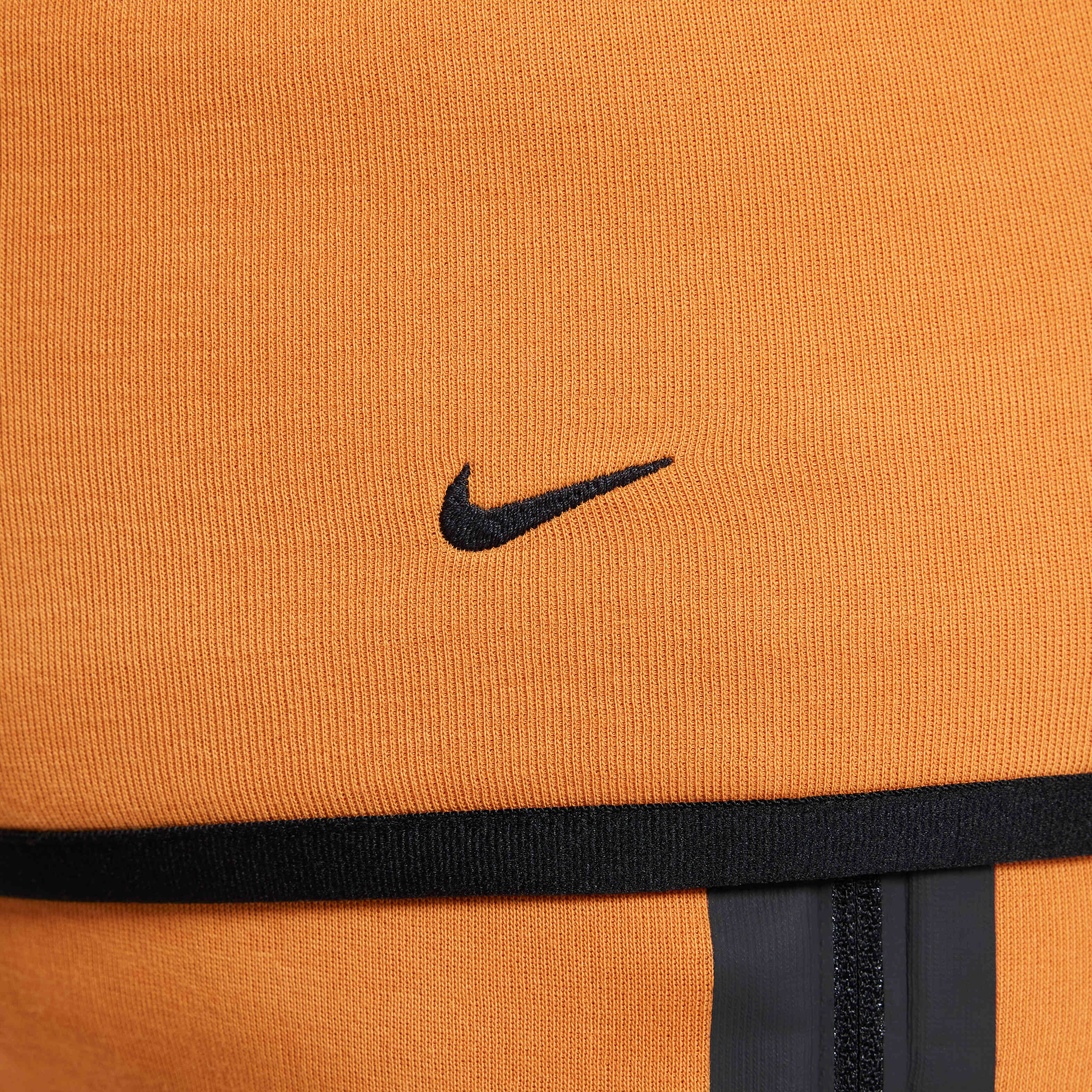 Nike Sportswear Tech Fleece image number 6