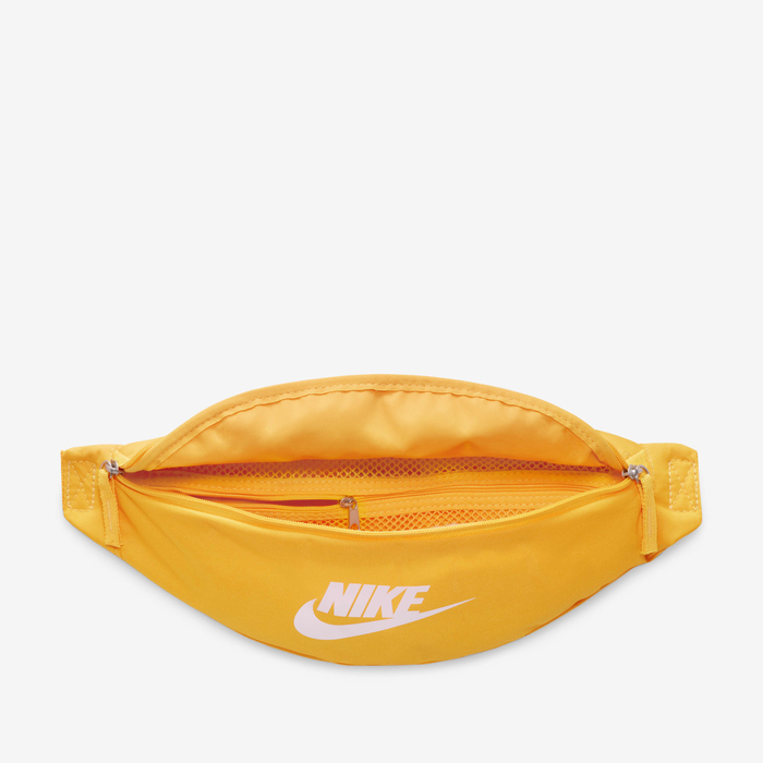 نايكي هيرتج image number 4 نايكي هيرتج image number 4
