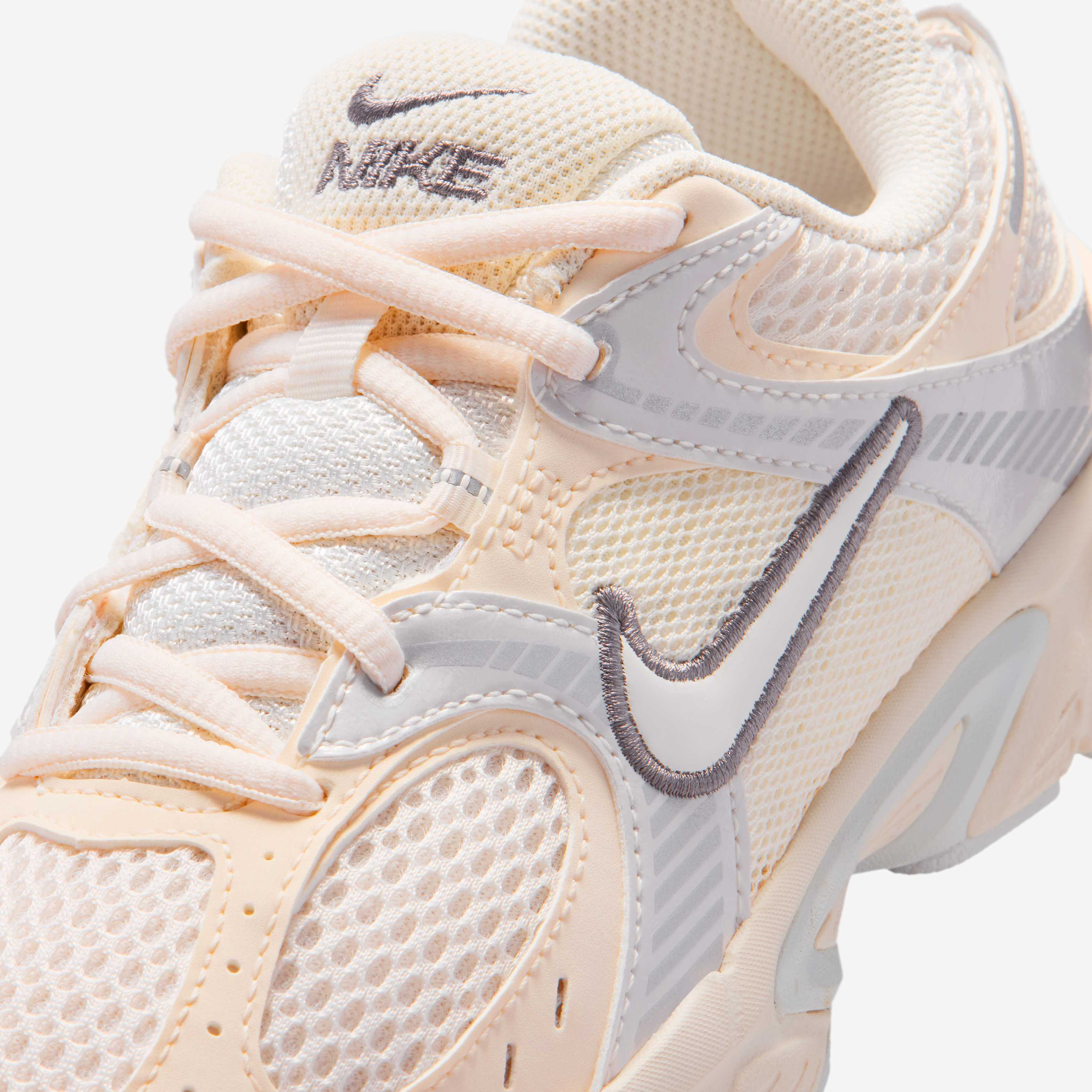 Nike V5 RNR image number 6