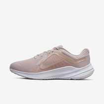 Nike Quest 5