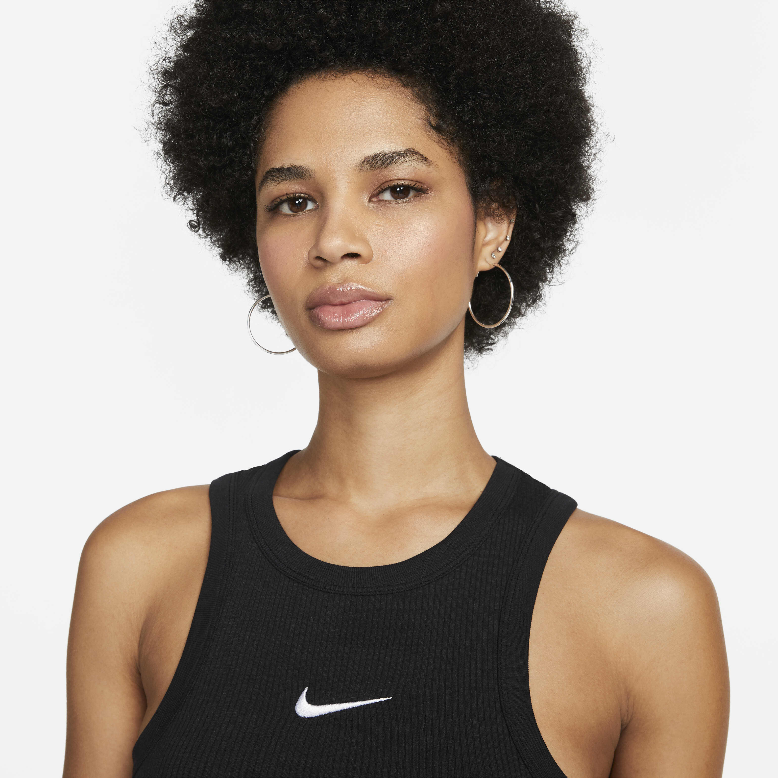 نايكي سبورتسوير تريند image number 2