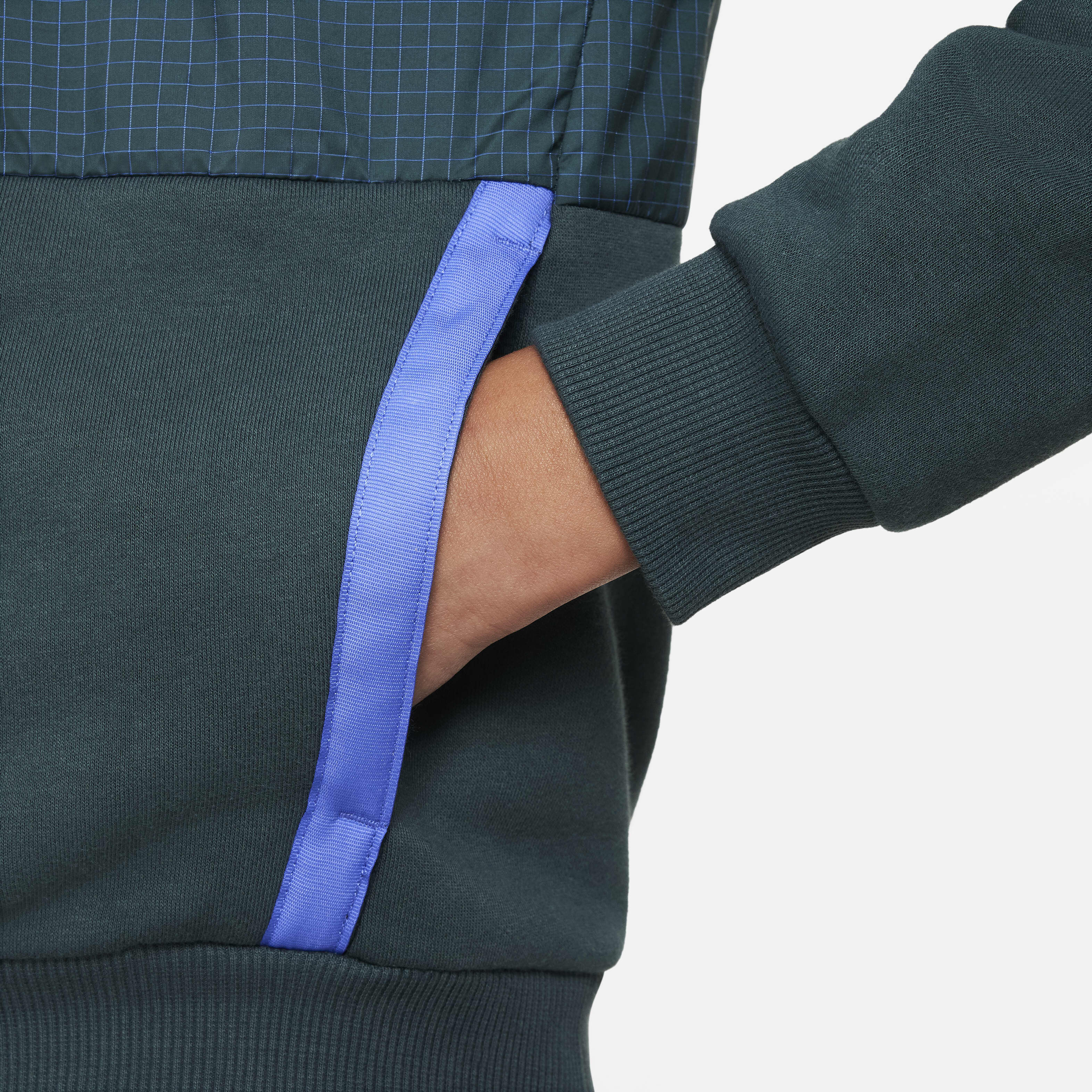 Nike Outdoor Play EasyOn image number 3