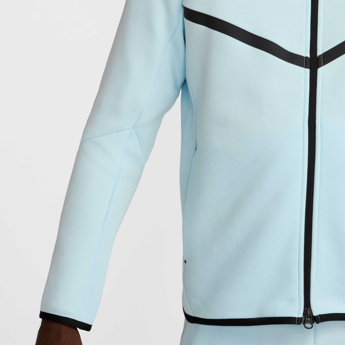 نايكي تك image number 6 نايكي تك image number 6