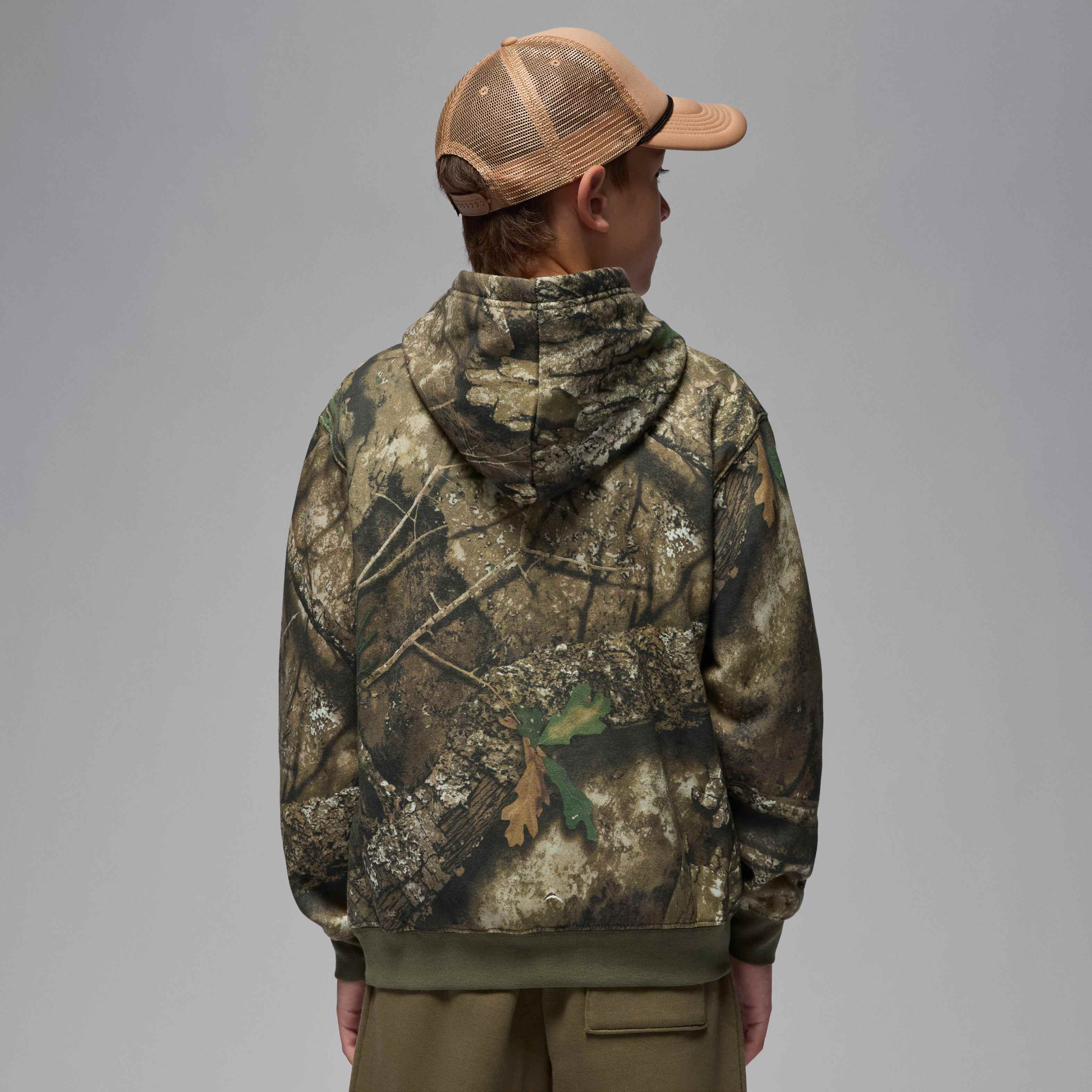 Buy Jordan Older Kids' Realtree Pullover Hoodie - Medium Olive @ Nike Qatar