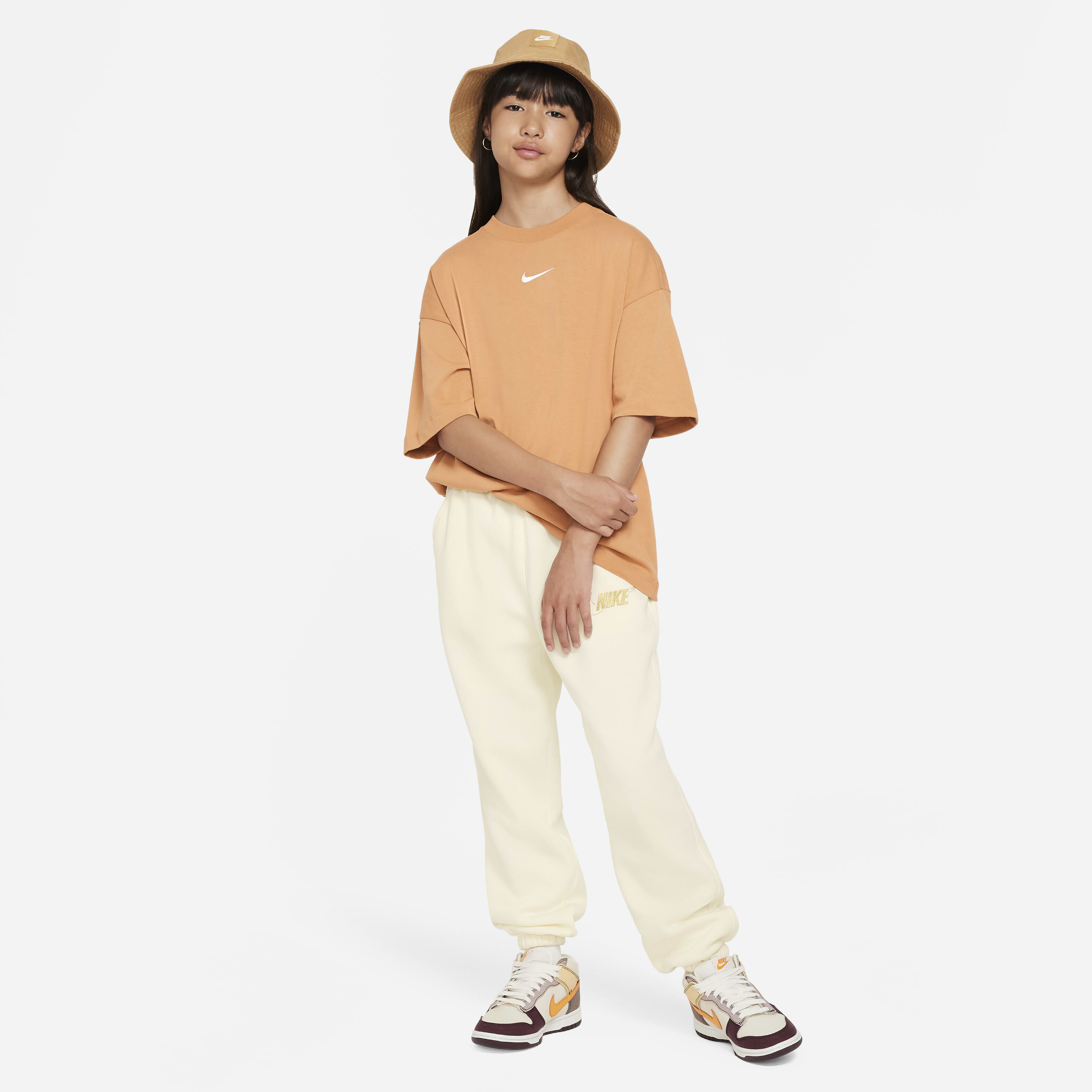 Nike Sportswear Premium Essentials image number 3