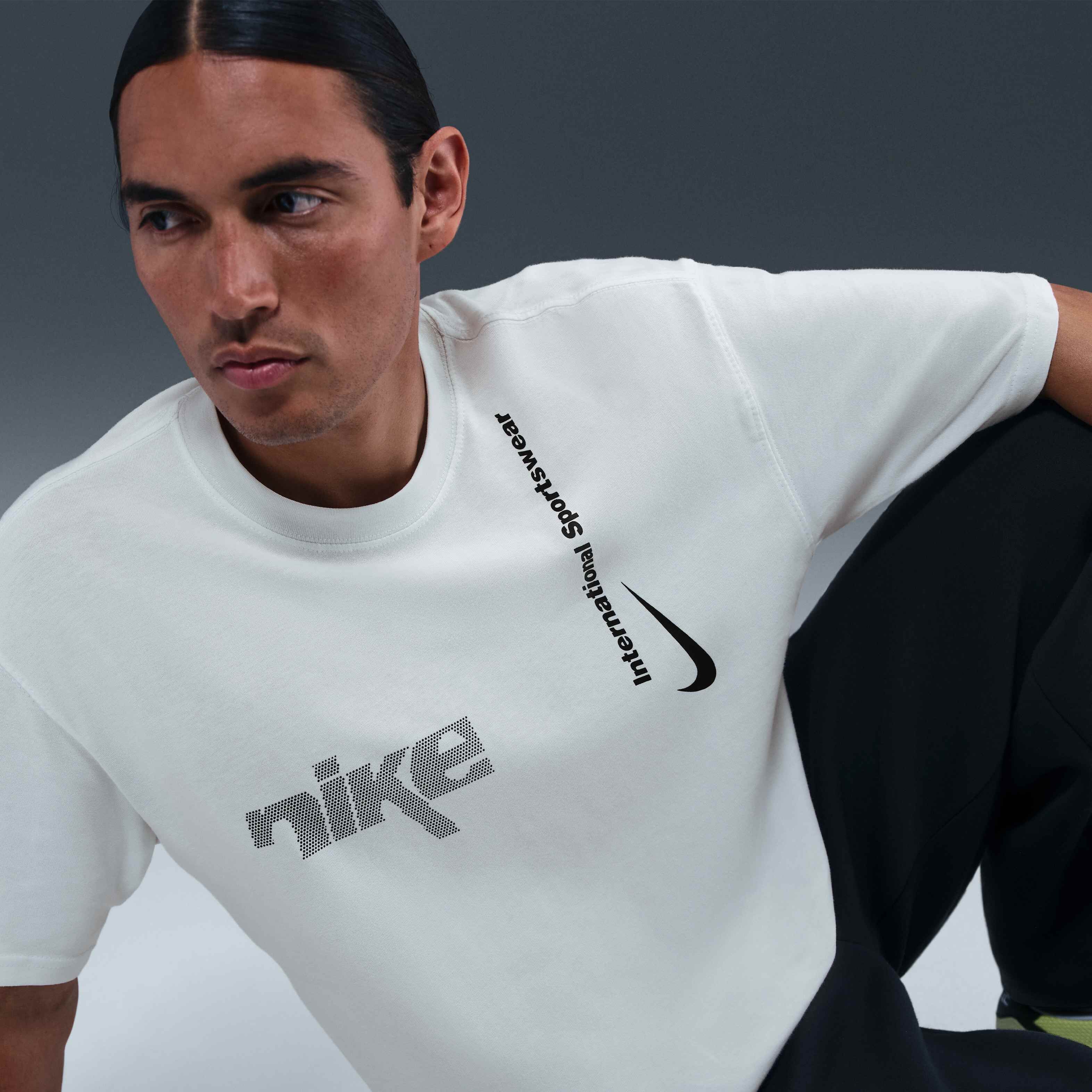 Nike Sportswear image number 2