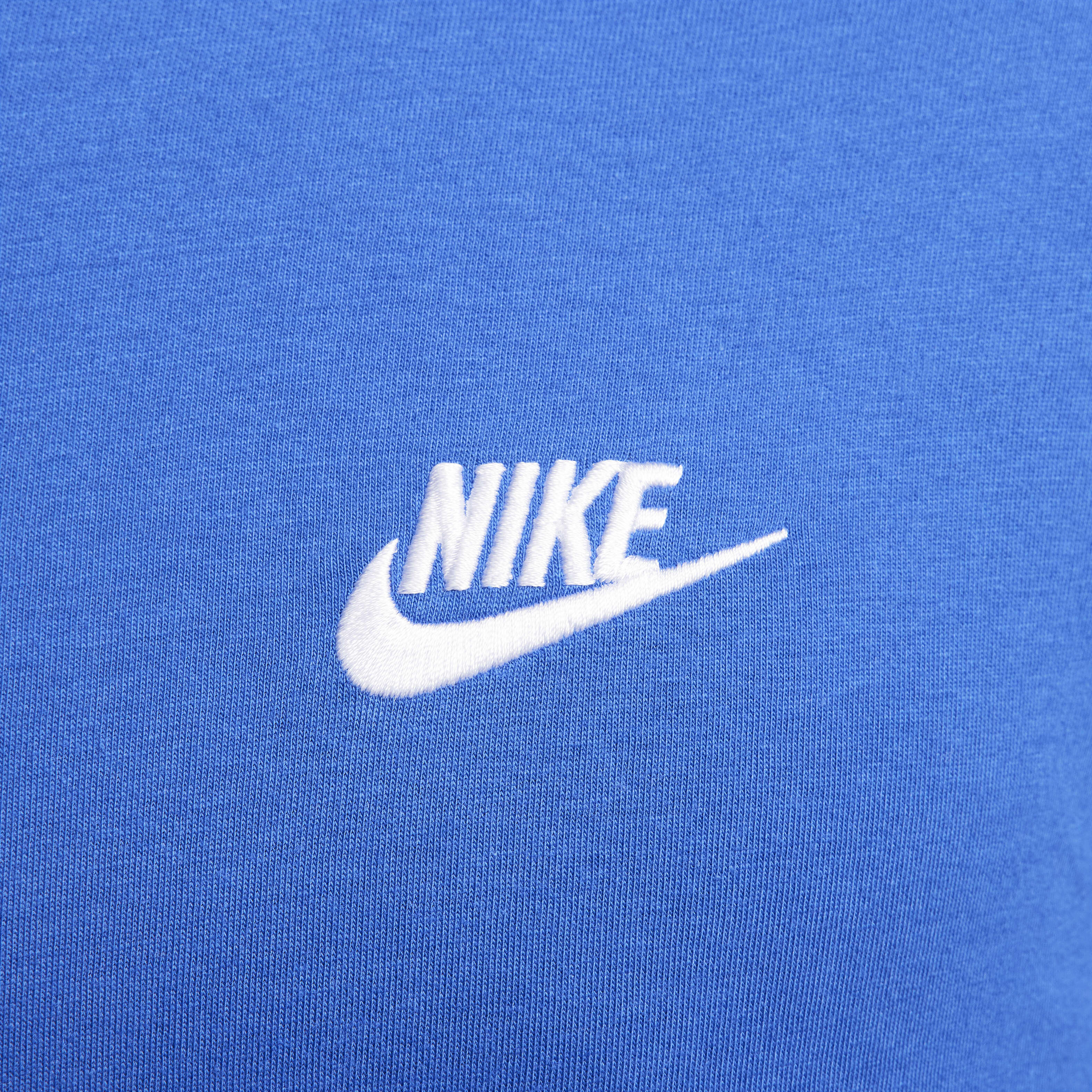 Nike Sportswear Club image number 3