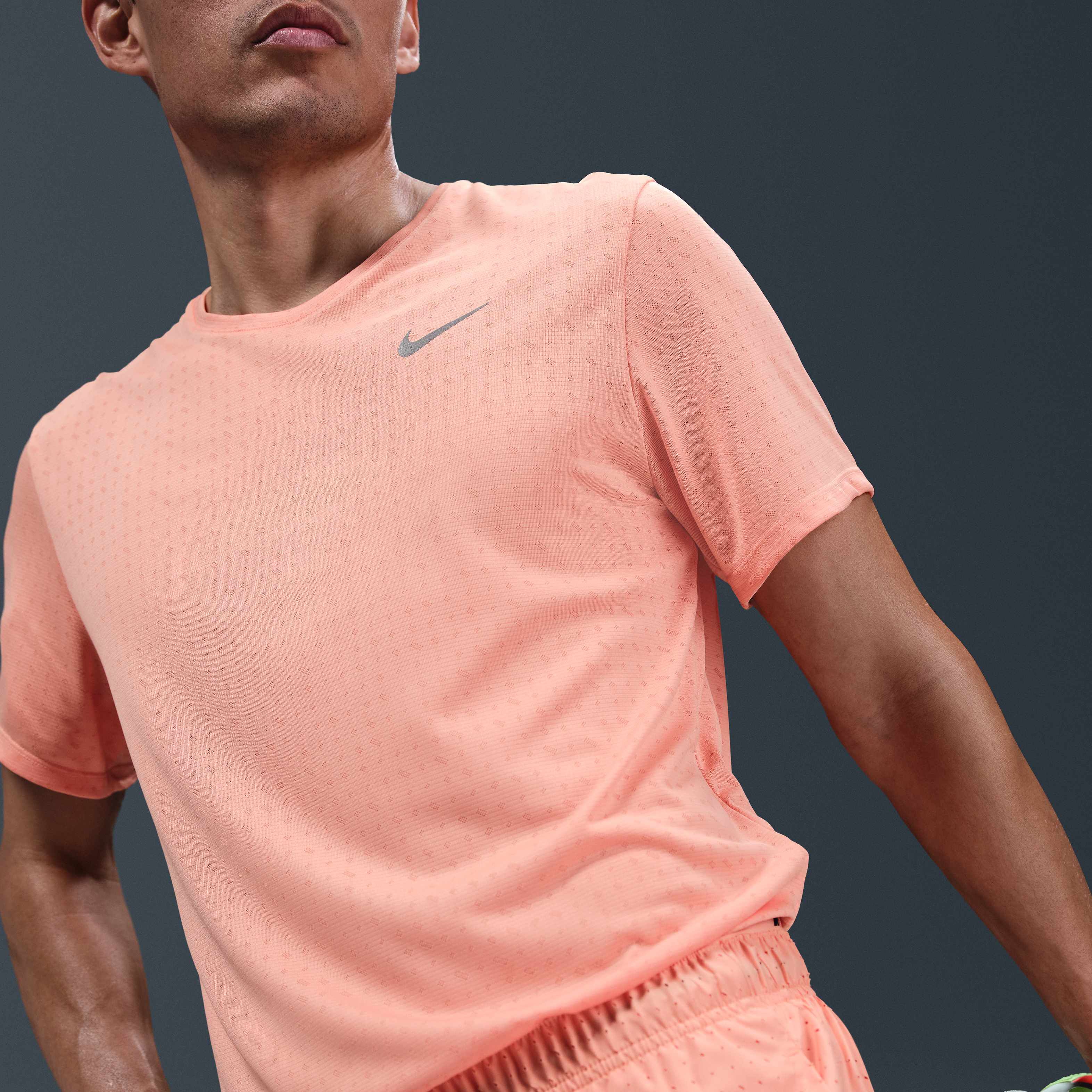 Nike Miler Breathe image number 2