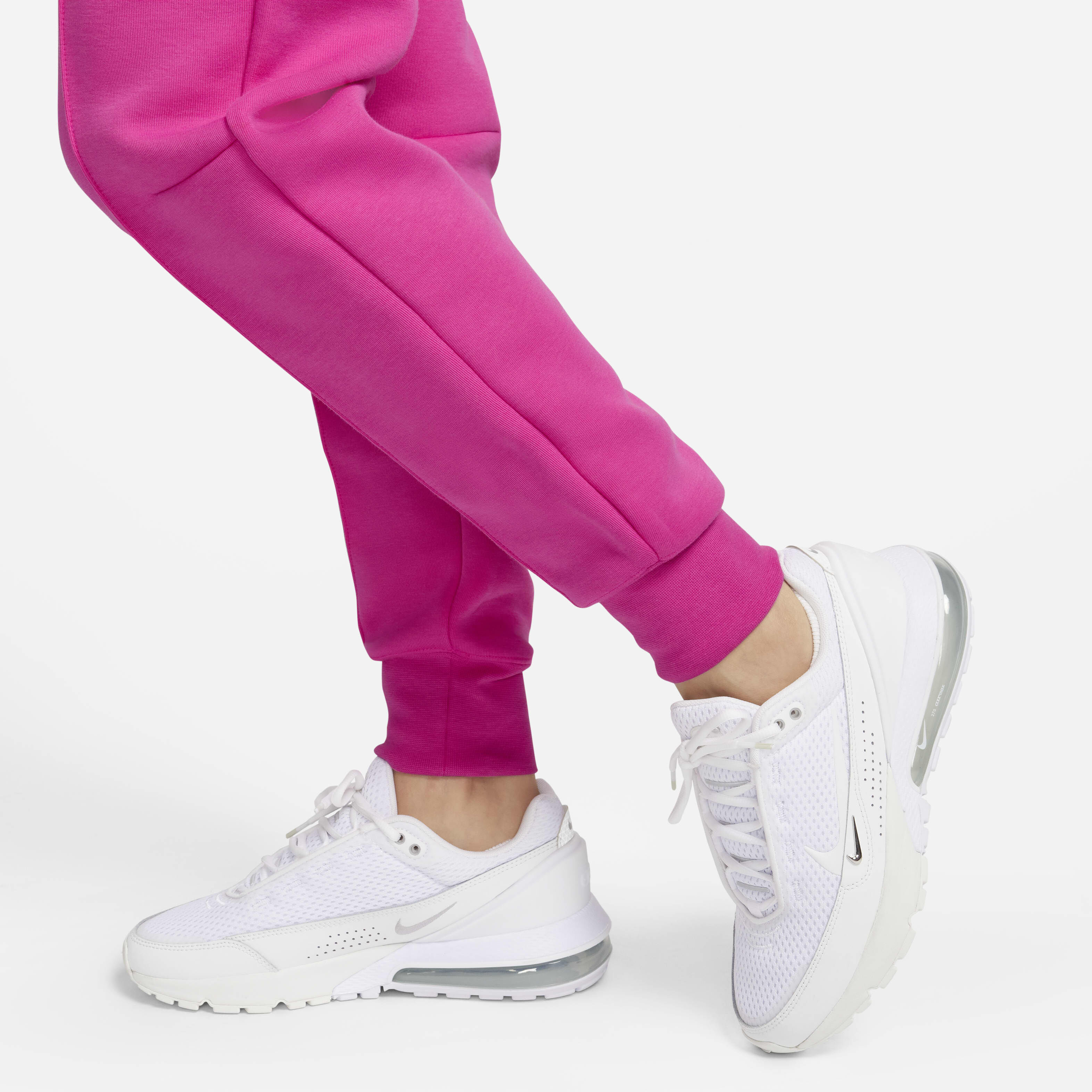 Nike Sportswear Tech Fleece image number 6