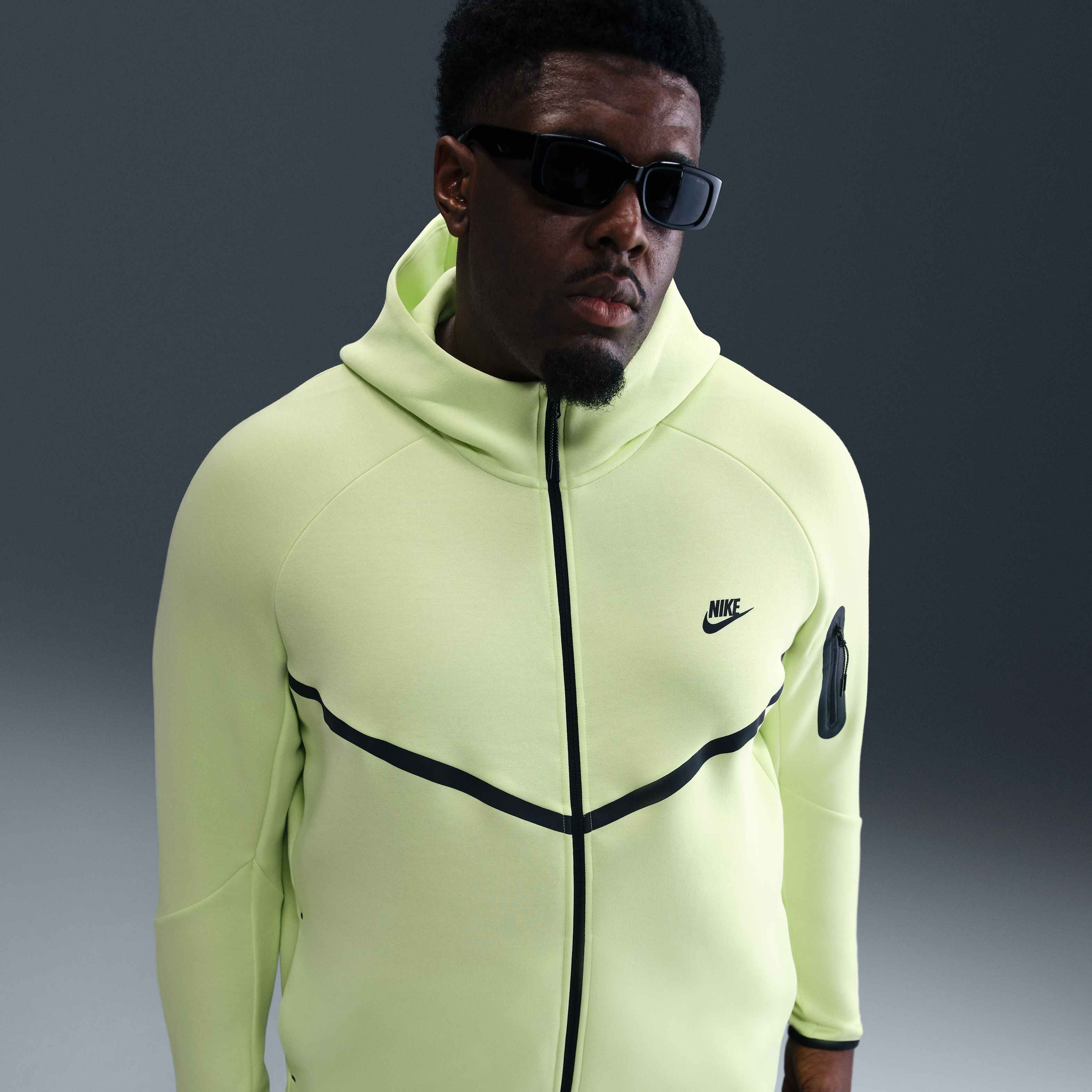 Nike Tech image number 12