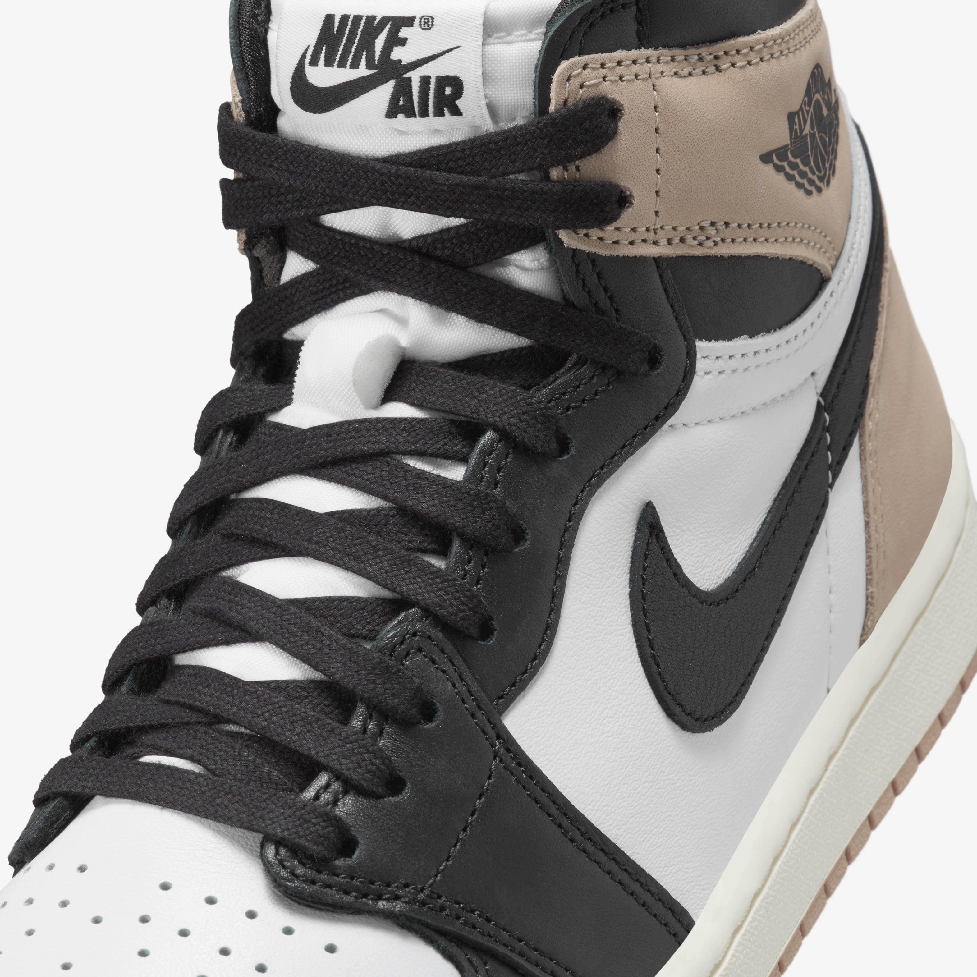 Buy Air Jordan 1 Retro High OG White and Gold Women s Shoes Nike Qatar Official