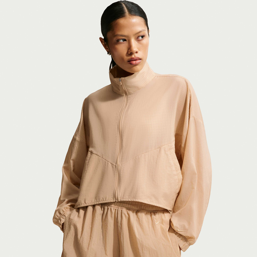 New In Women's Clothing-Nike, Nike Sportswear, Women's Oversized Lightweight Ripstop Jacket