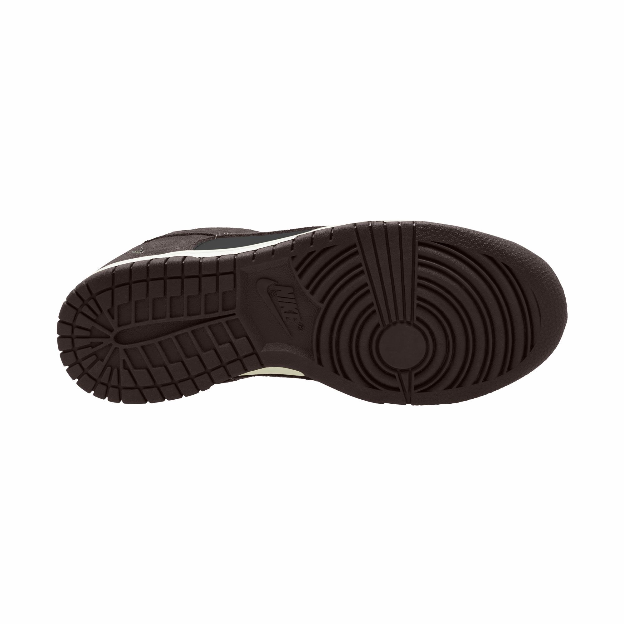 Nike Dunk Low Suede image number 3