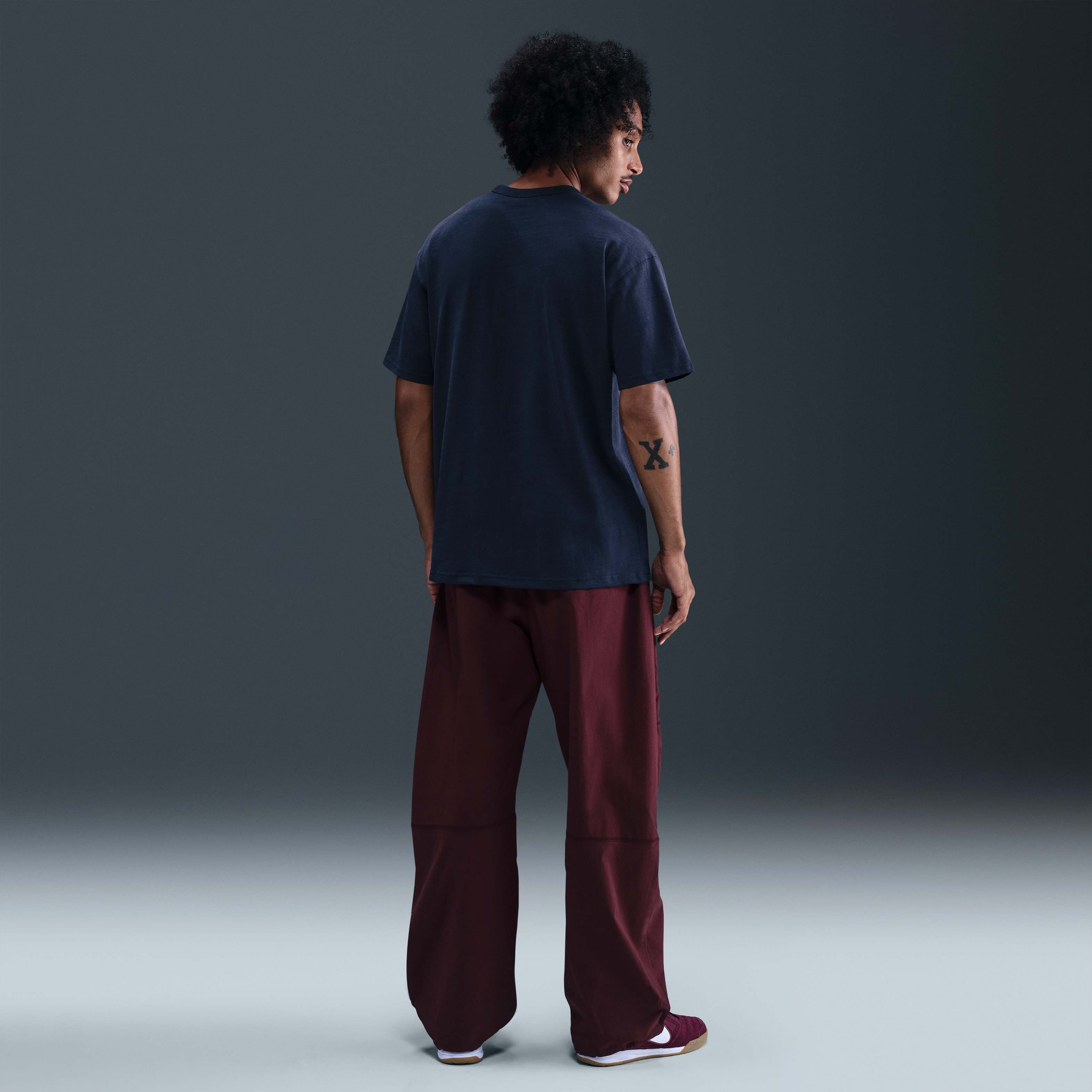 Nike Sportswear Premium Essentials image number 4