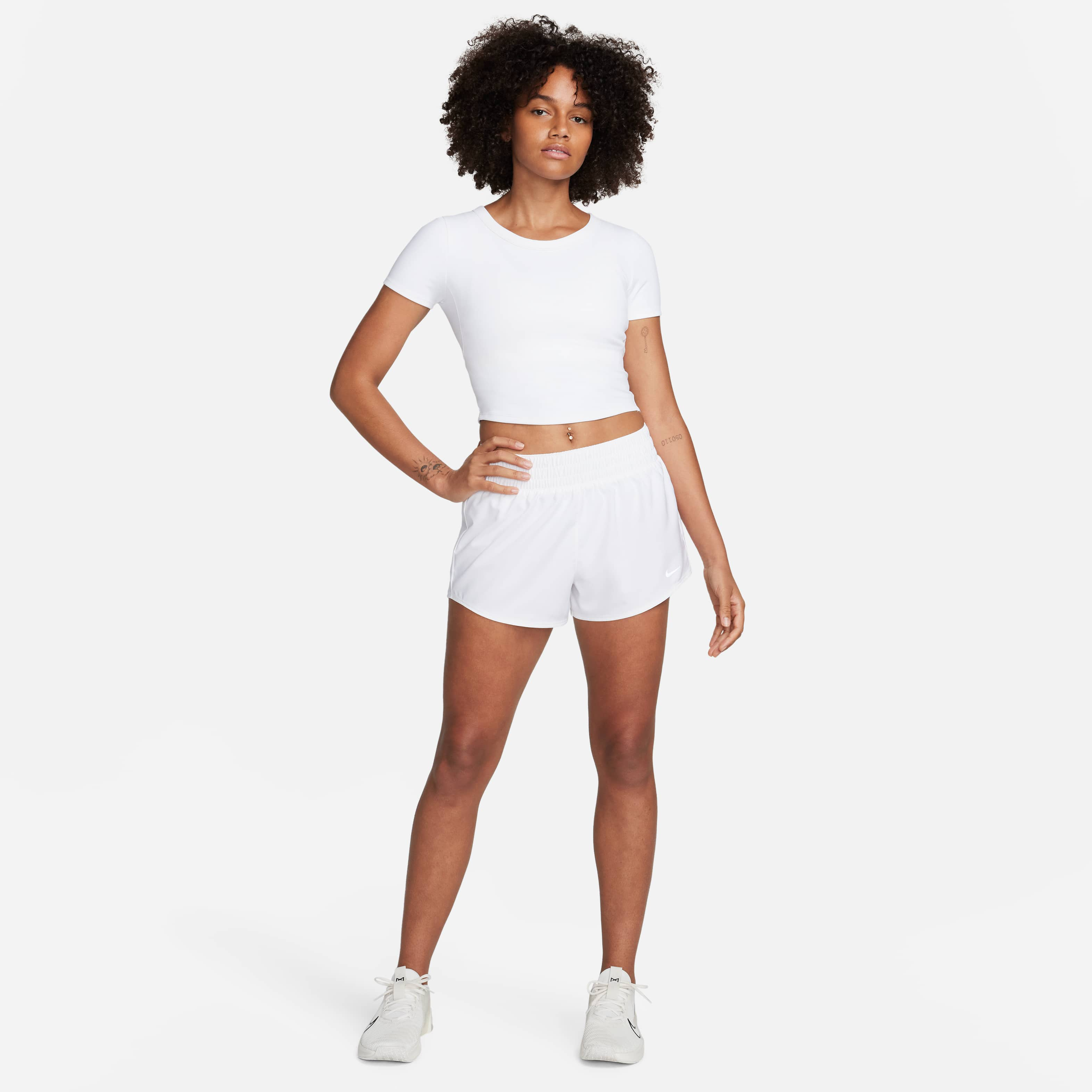 Nike One Fitted image number 5