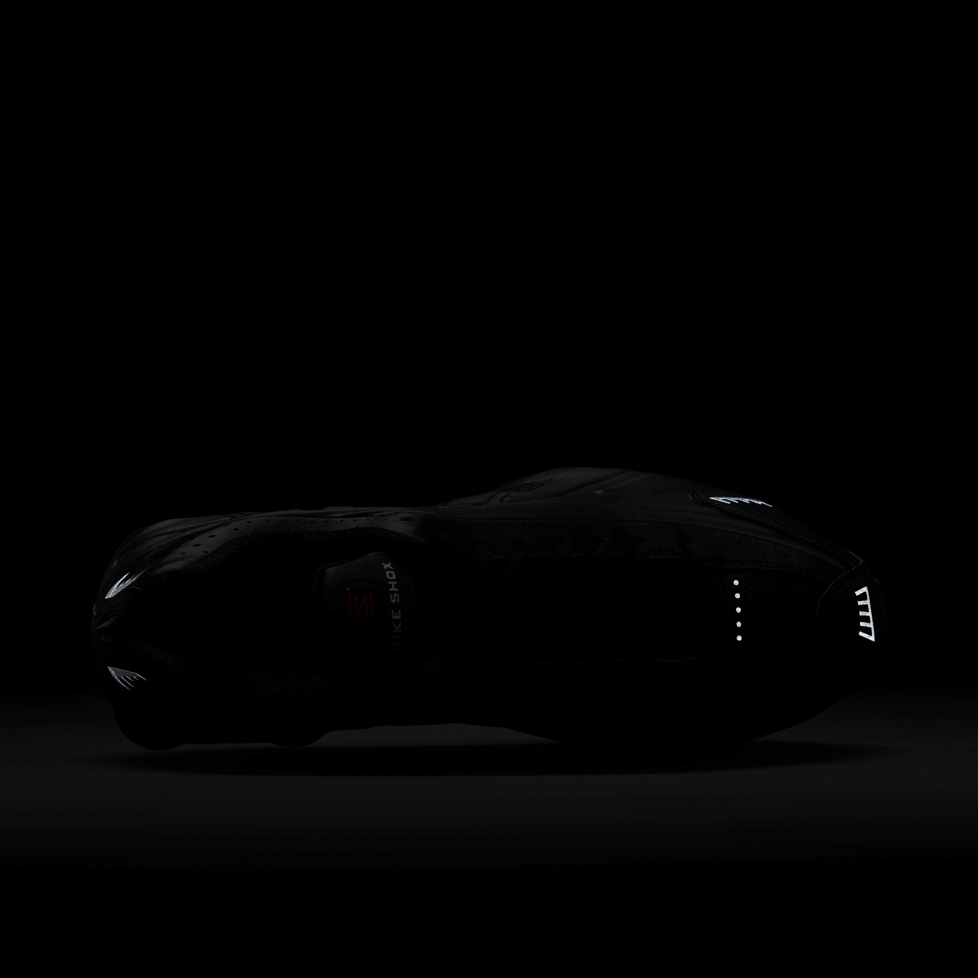 Nike Shox R4 image number 8