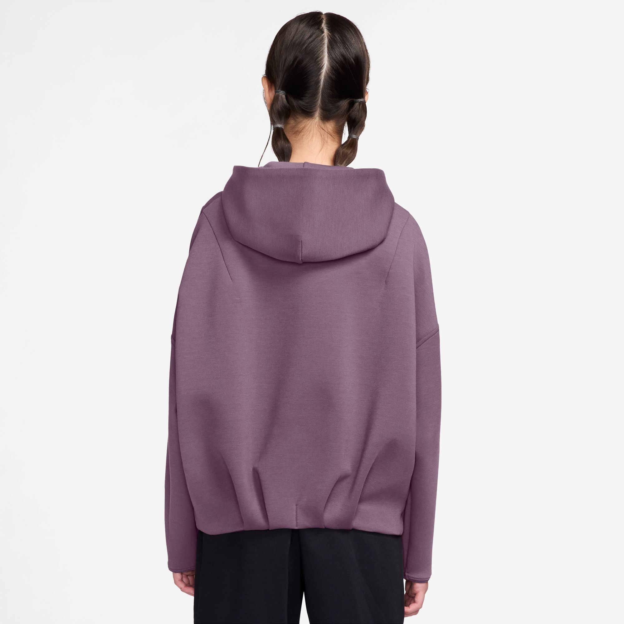 Nike MAVN image number 1