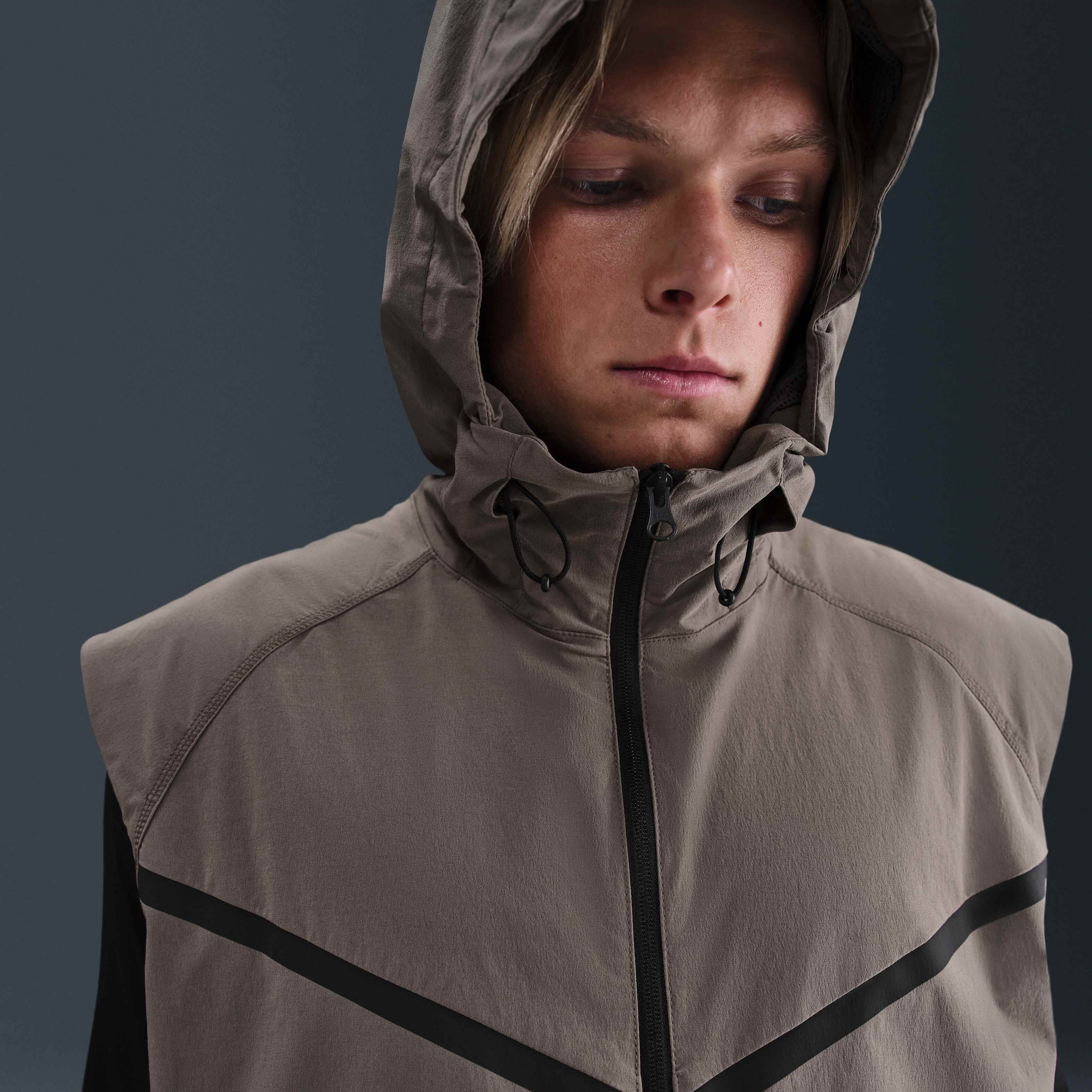 نايكي تيك image number 6