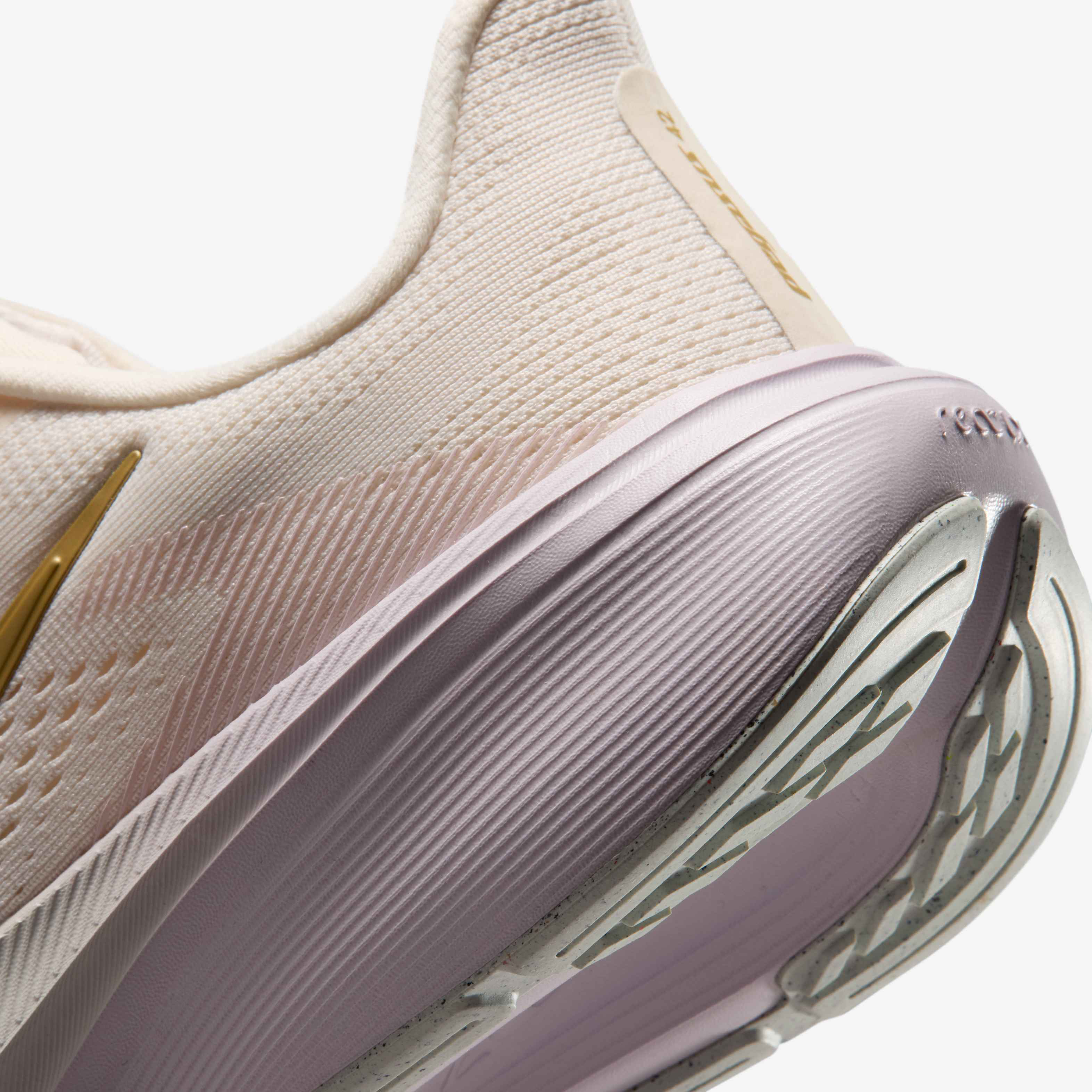 Nike Pegasus 42 image number 7