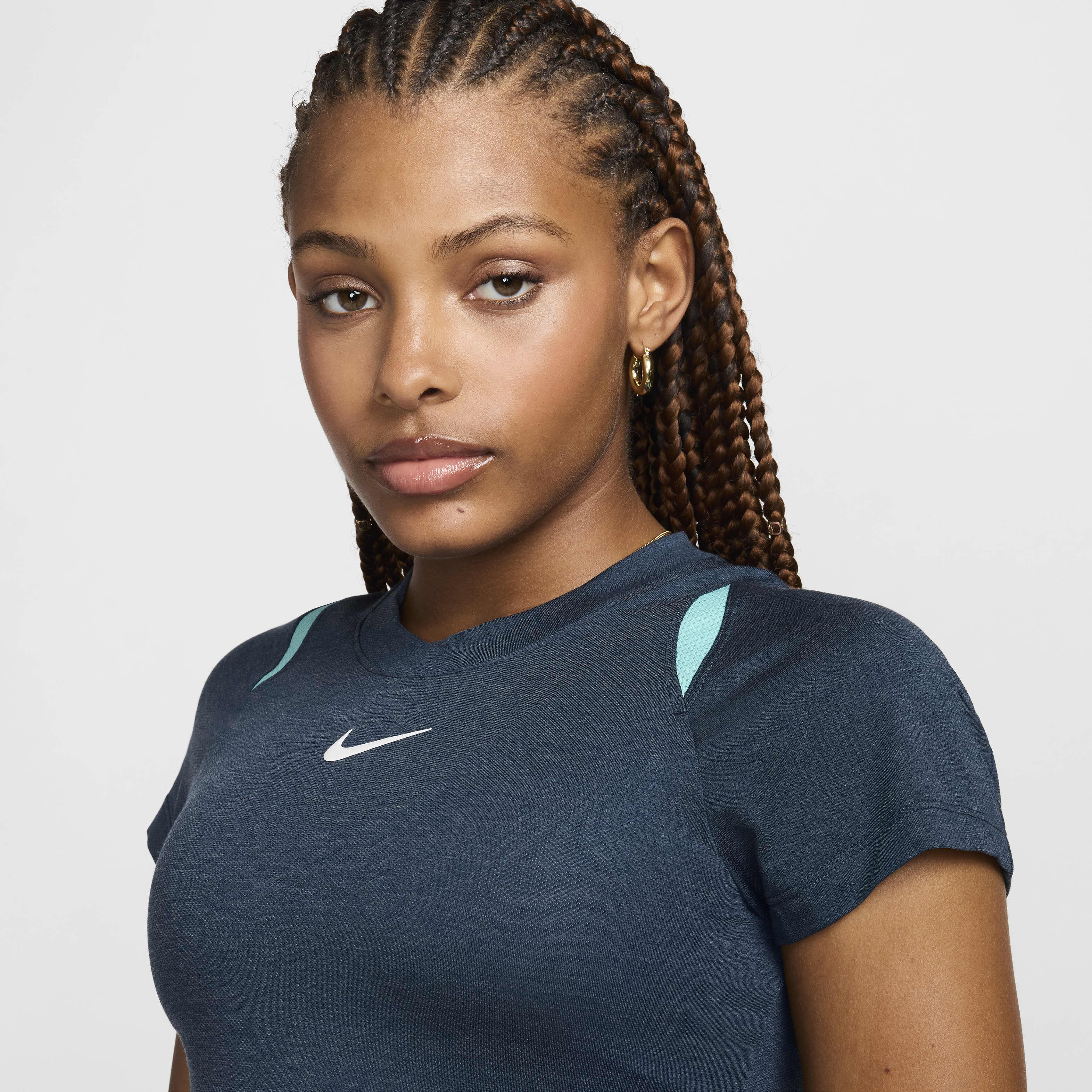 NikeCourt Advantage image number 2