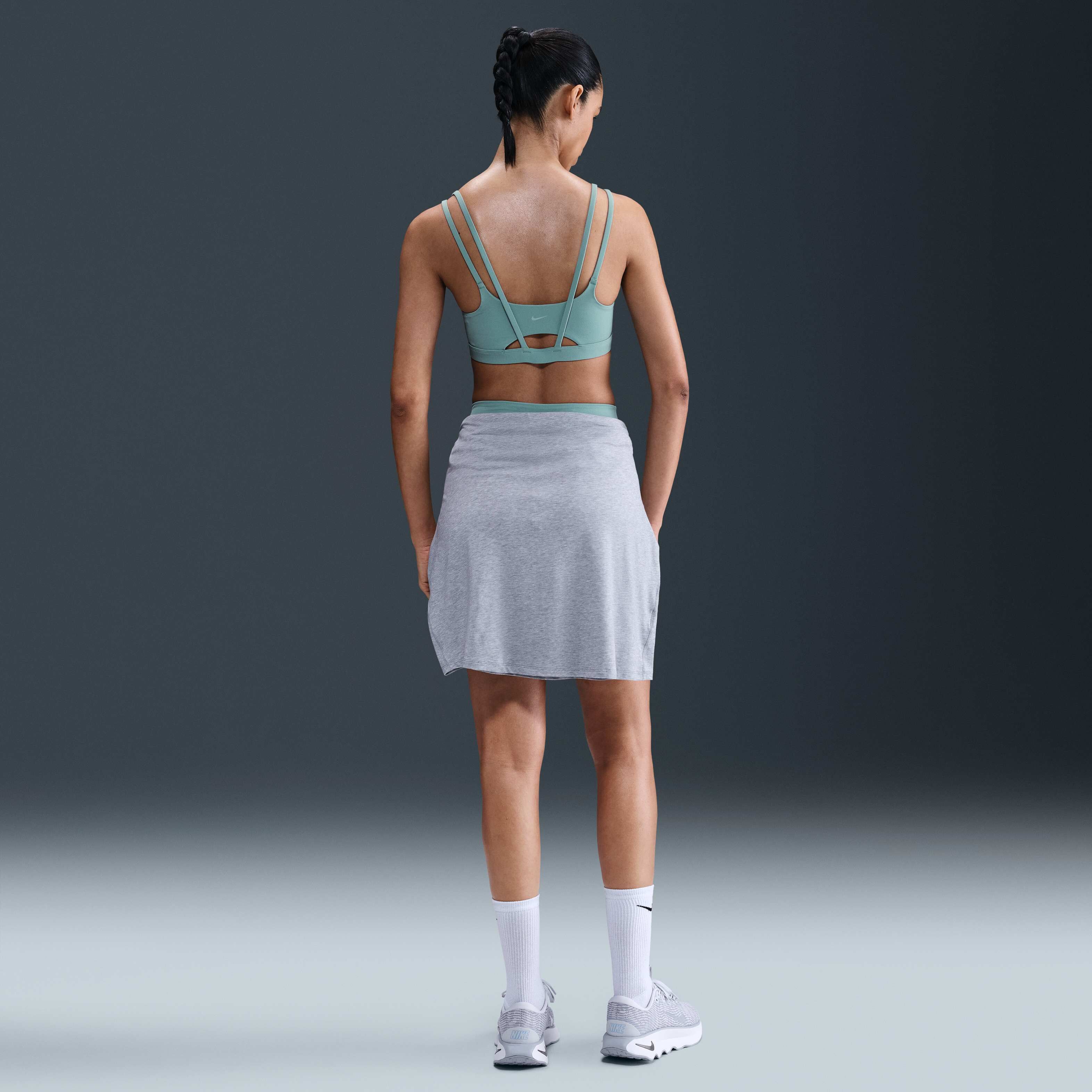 Nike Zenvy Strappy image number 4