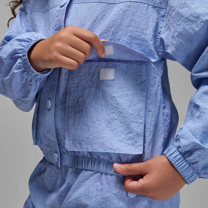 جوردن بلو جينز أند بلينج image number 4 جوردن بلو جينز أند بلينج image number 4