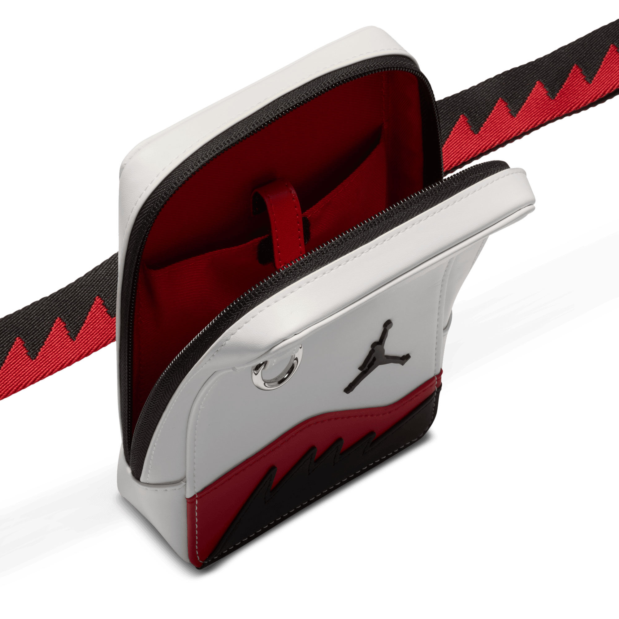 Jordan image number 3