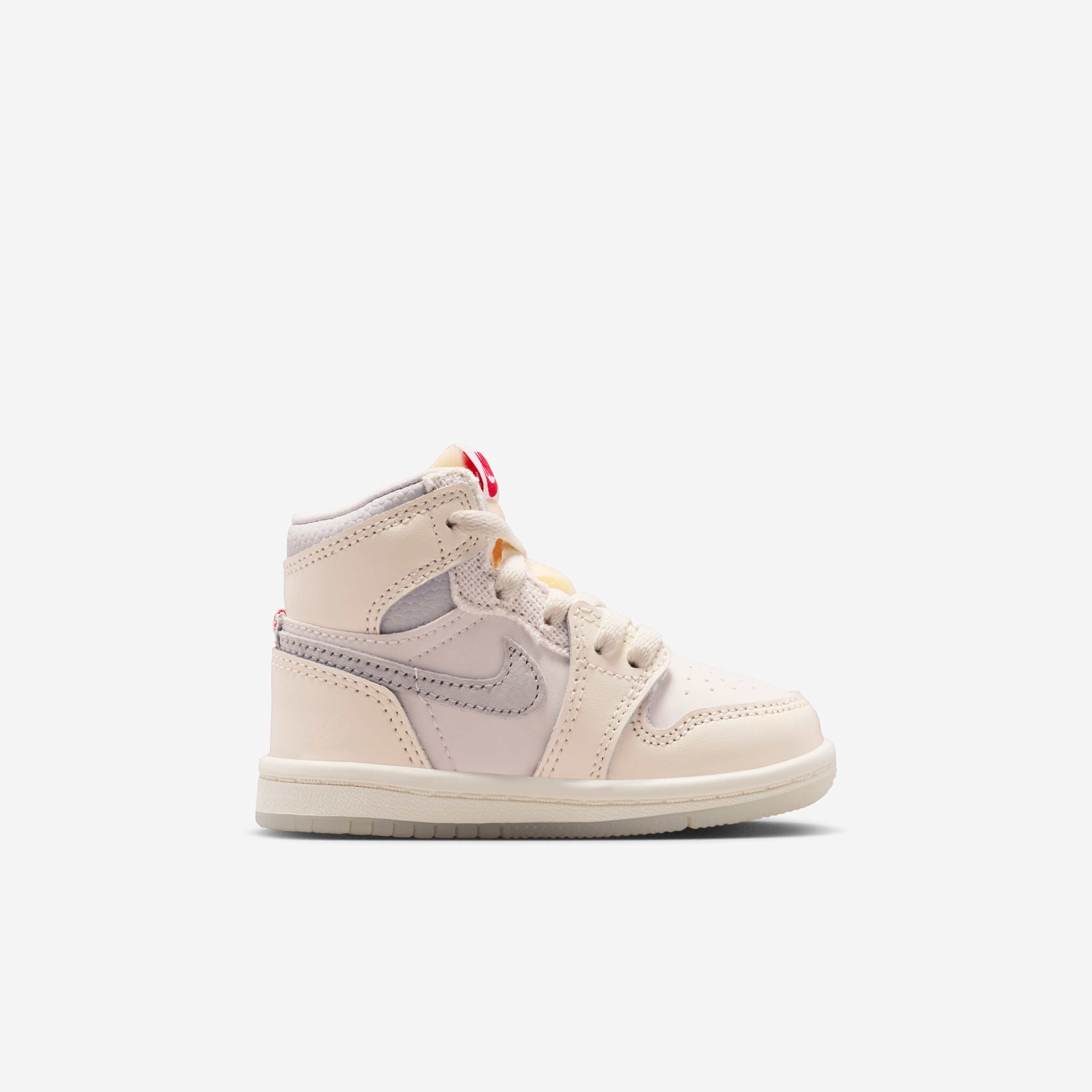 Jordan 1 Retro High OG image number 2