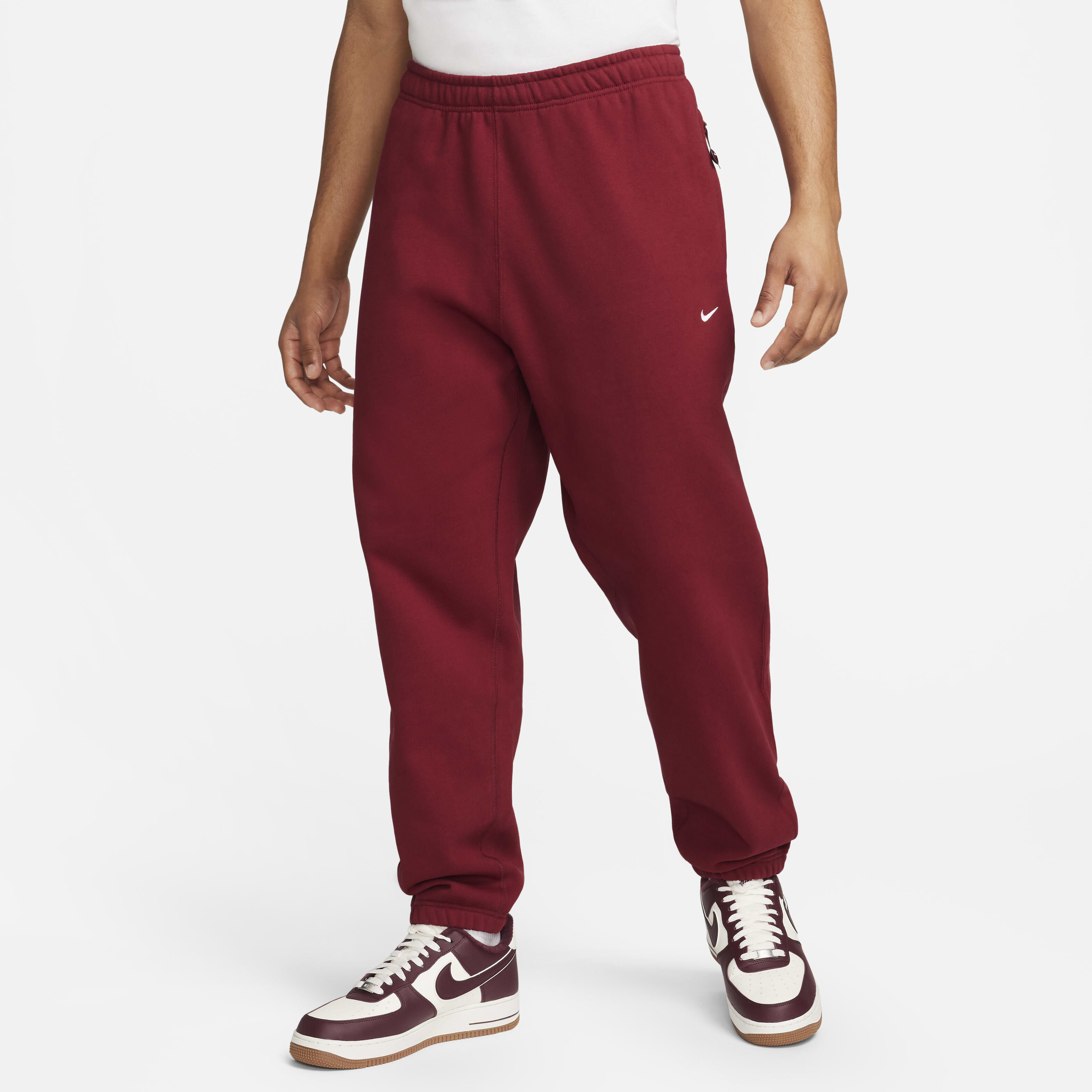 Nike Solo Swoosh image number 0