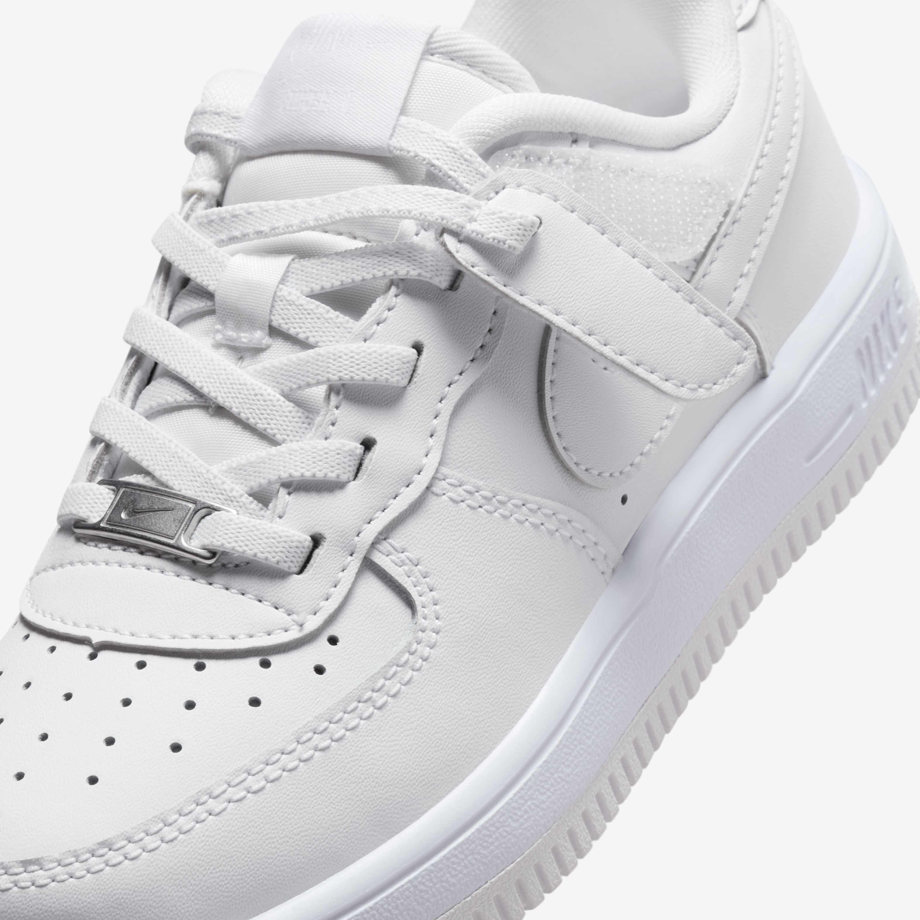 Nike Force 1 Low EasyOn image number 6
