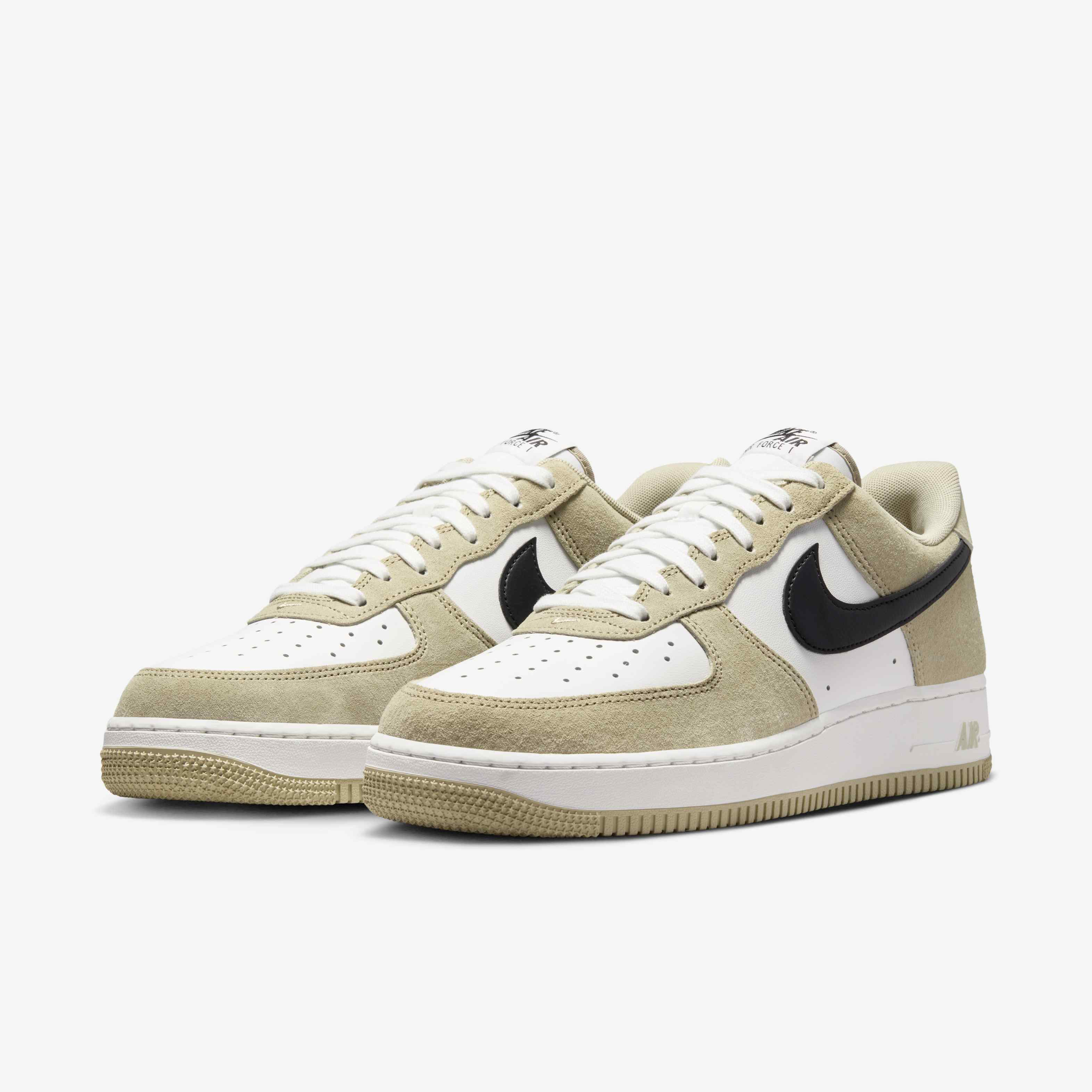 Nike Air Force 1 '07 LV8 image number 4