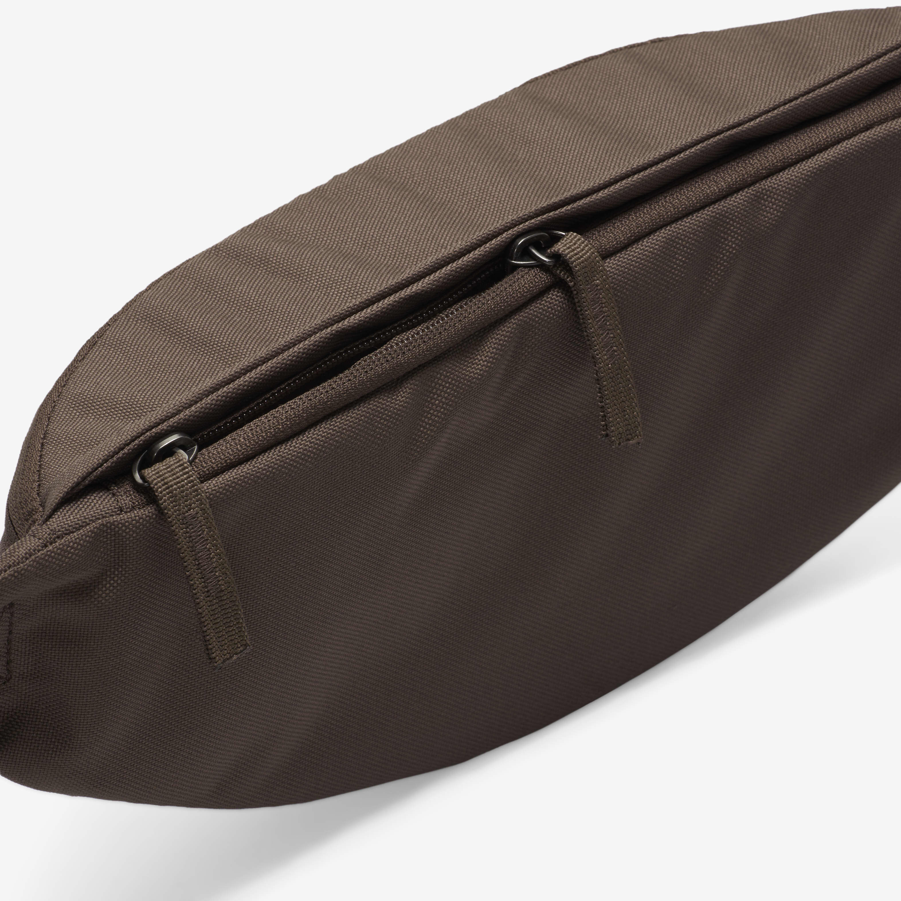 نايكي هيرتج image number 5