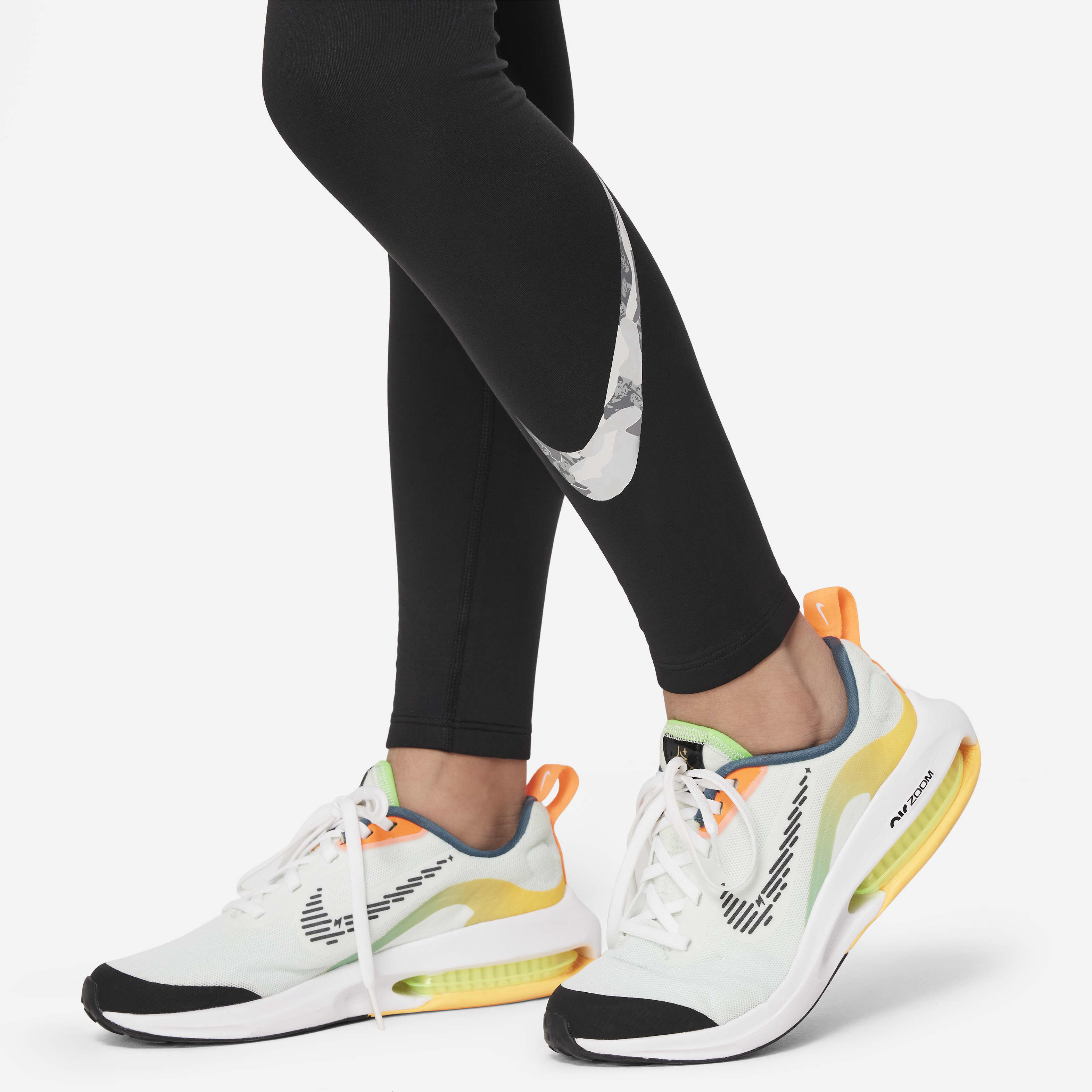 Nike Dri-FIT One image number 3