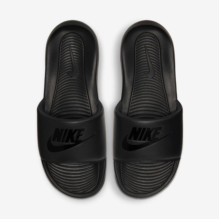 Nike Victori One image number 4 Nike Victori One image number 4