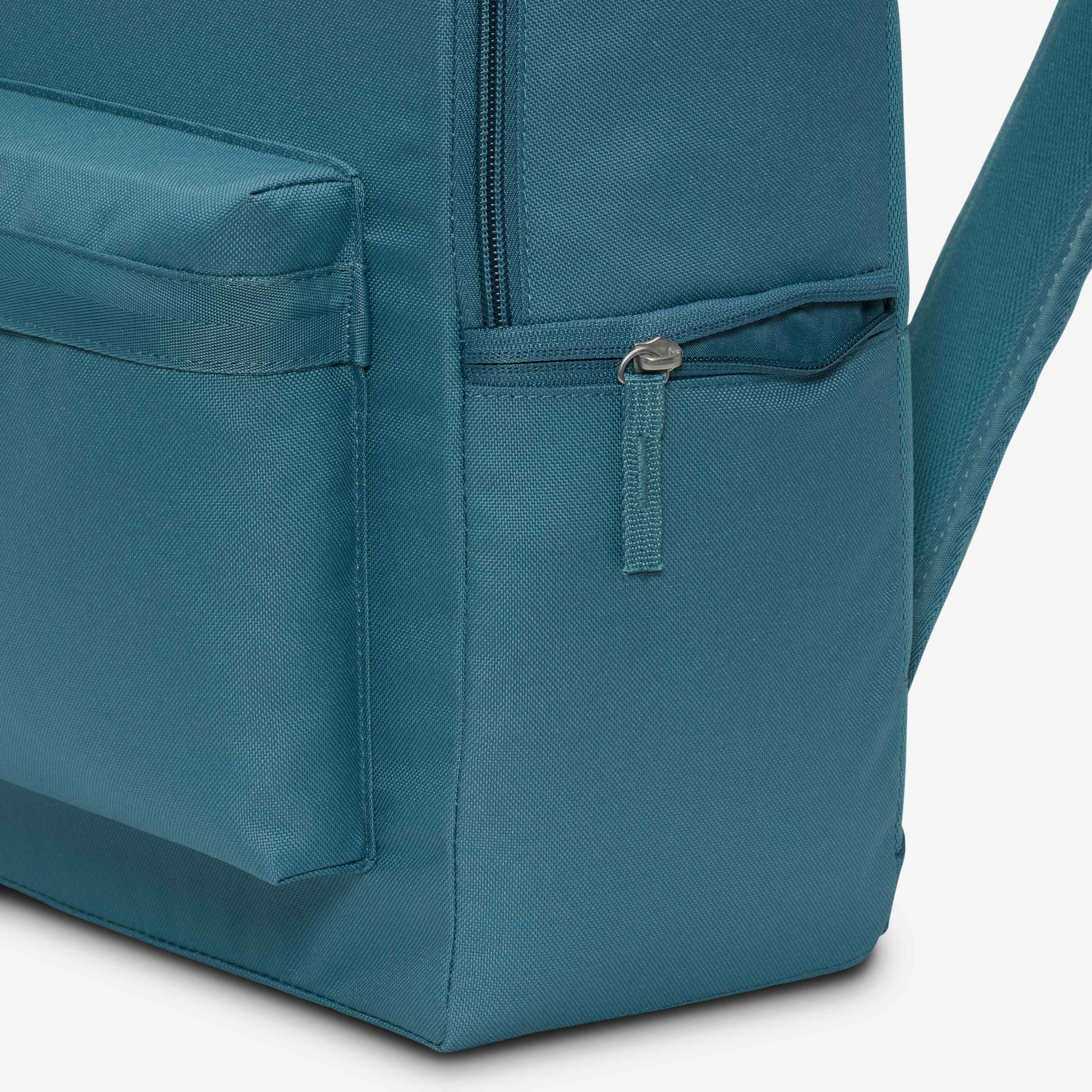 نايكي هيرتدج image number 5