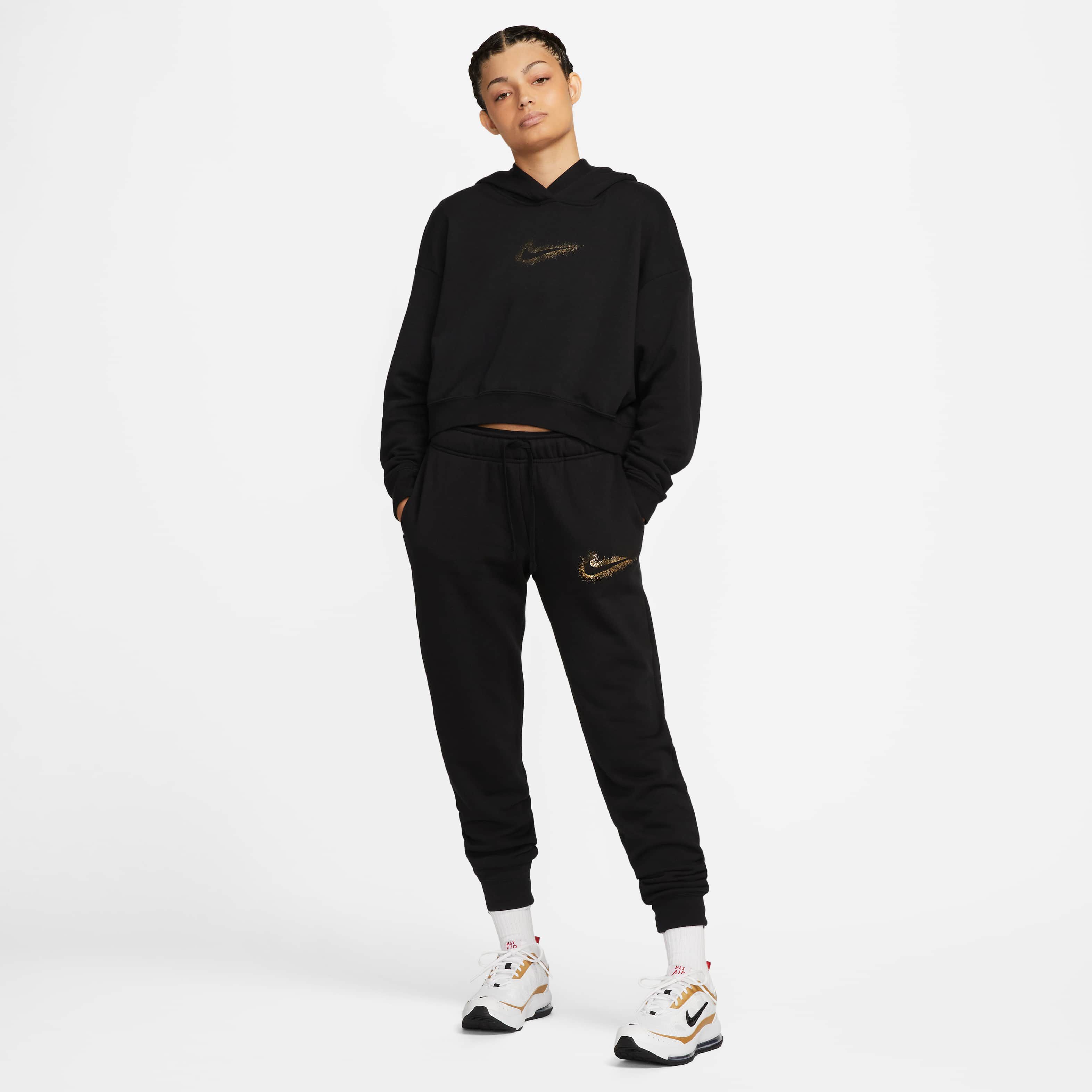 نايكي سبورتسوير كلوب فليس image number 4