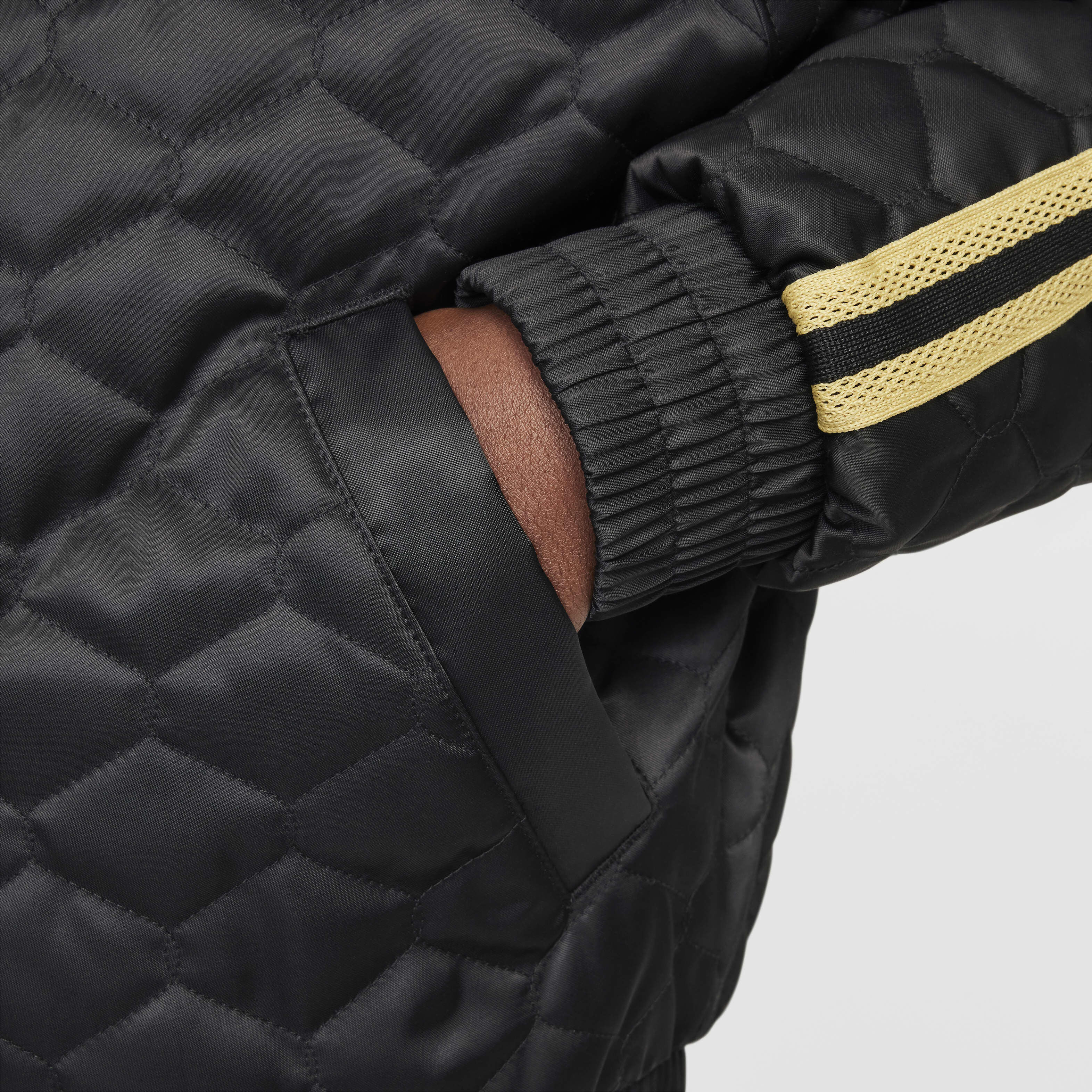 نايكي كلتشر اوف باسكت بول image number 3