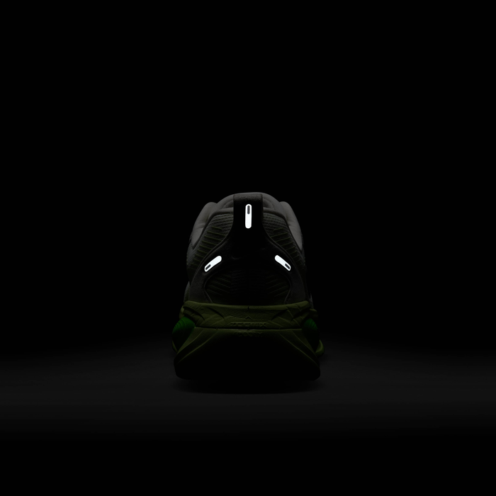 نايكي فوميرو 18 image number 8 نايكي فوميرو 18 image number 8