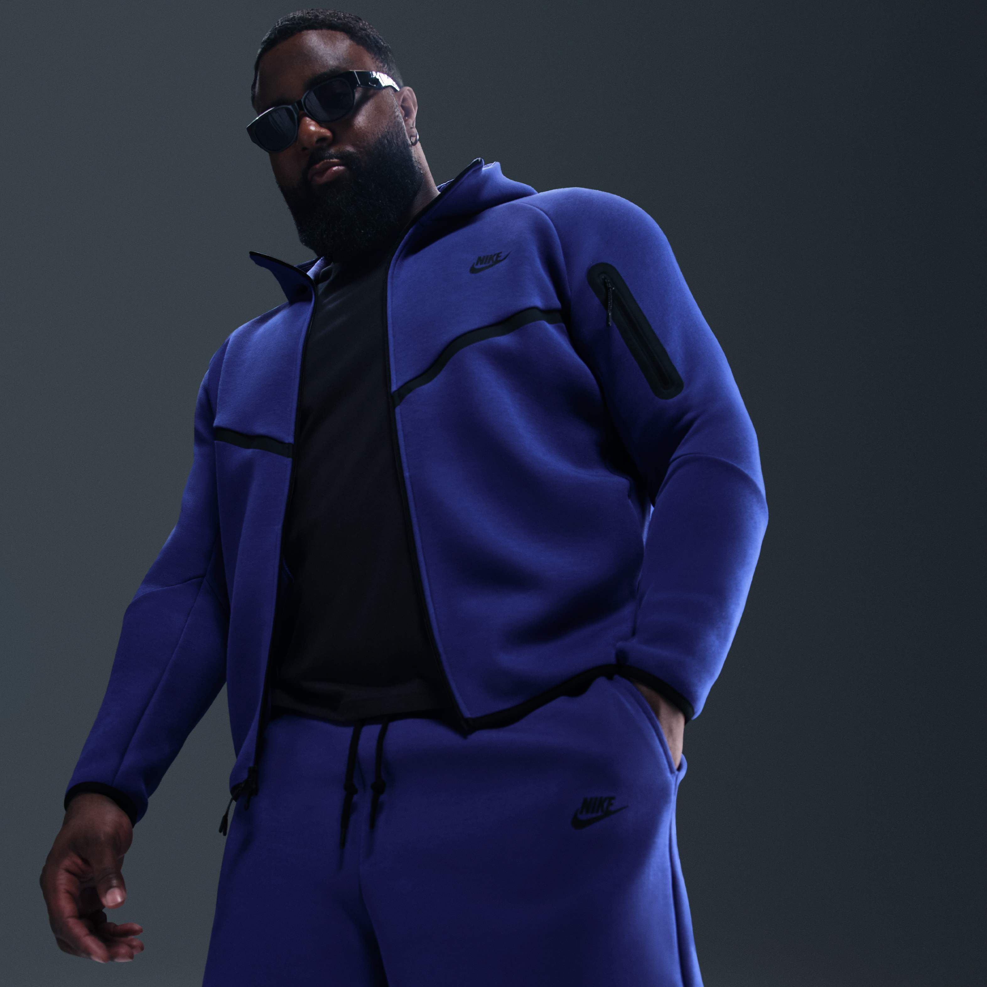 نايكي سبورتسوير تك فليس image number 9