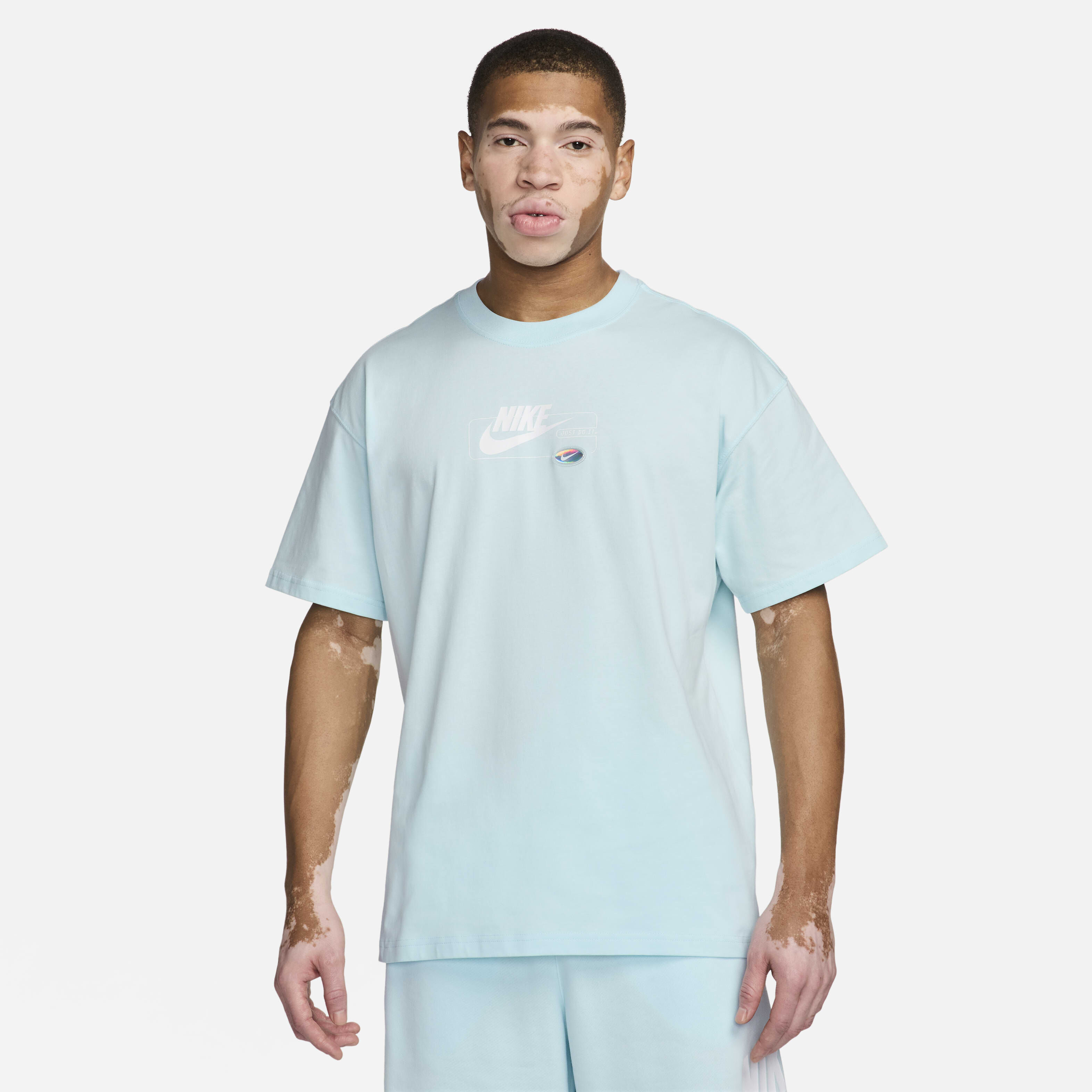 Buy Nike Sportswear Men s Max90 T Shirt Nike Qatar Official