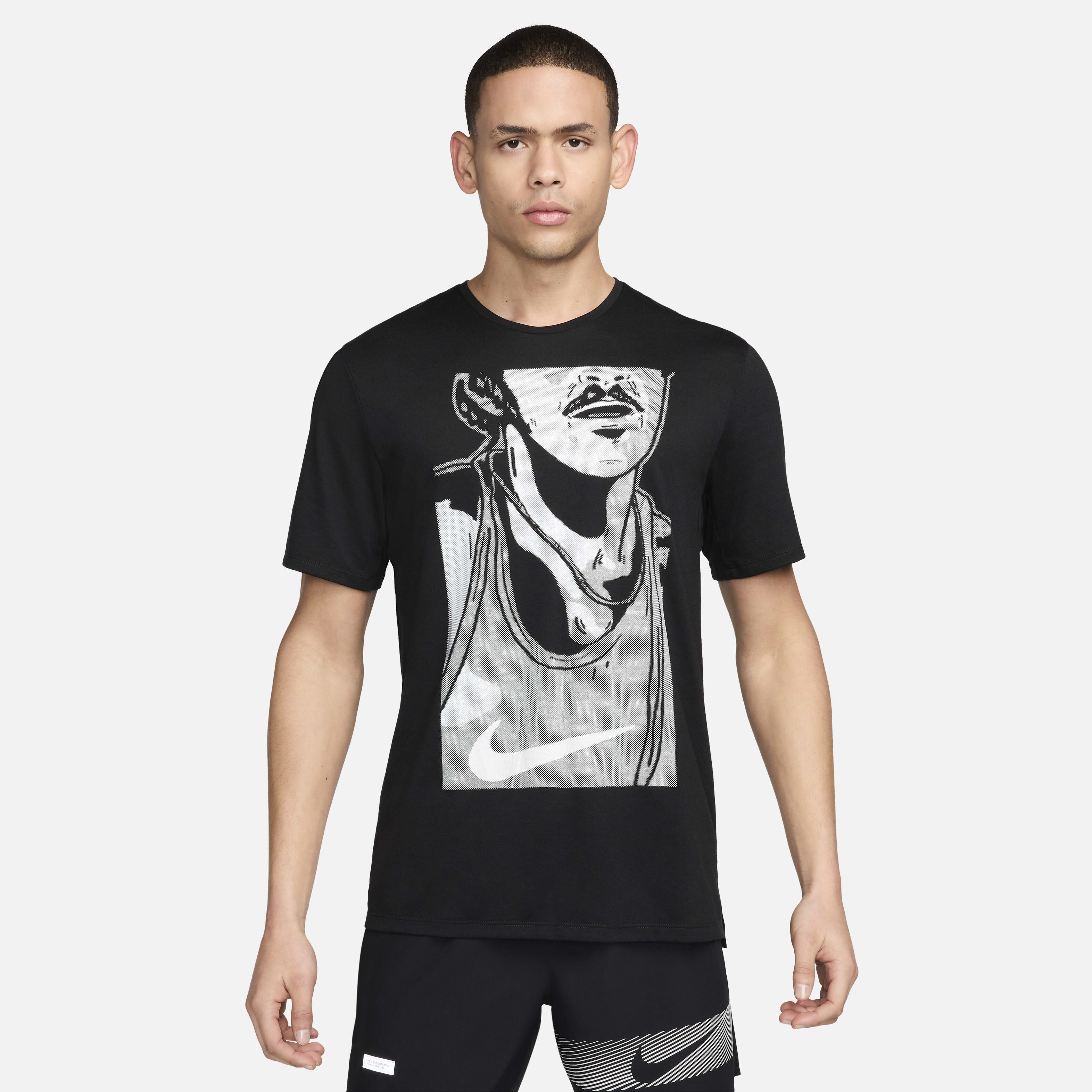 Nike men's rise 365 running t-shirt hot sale