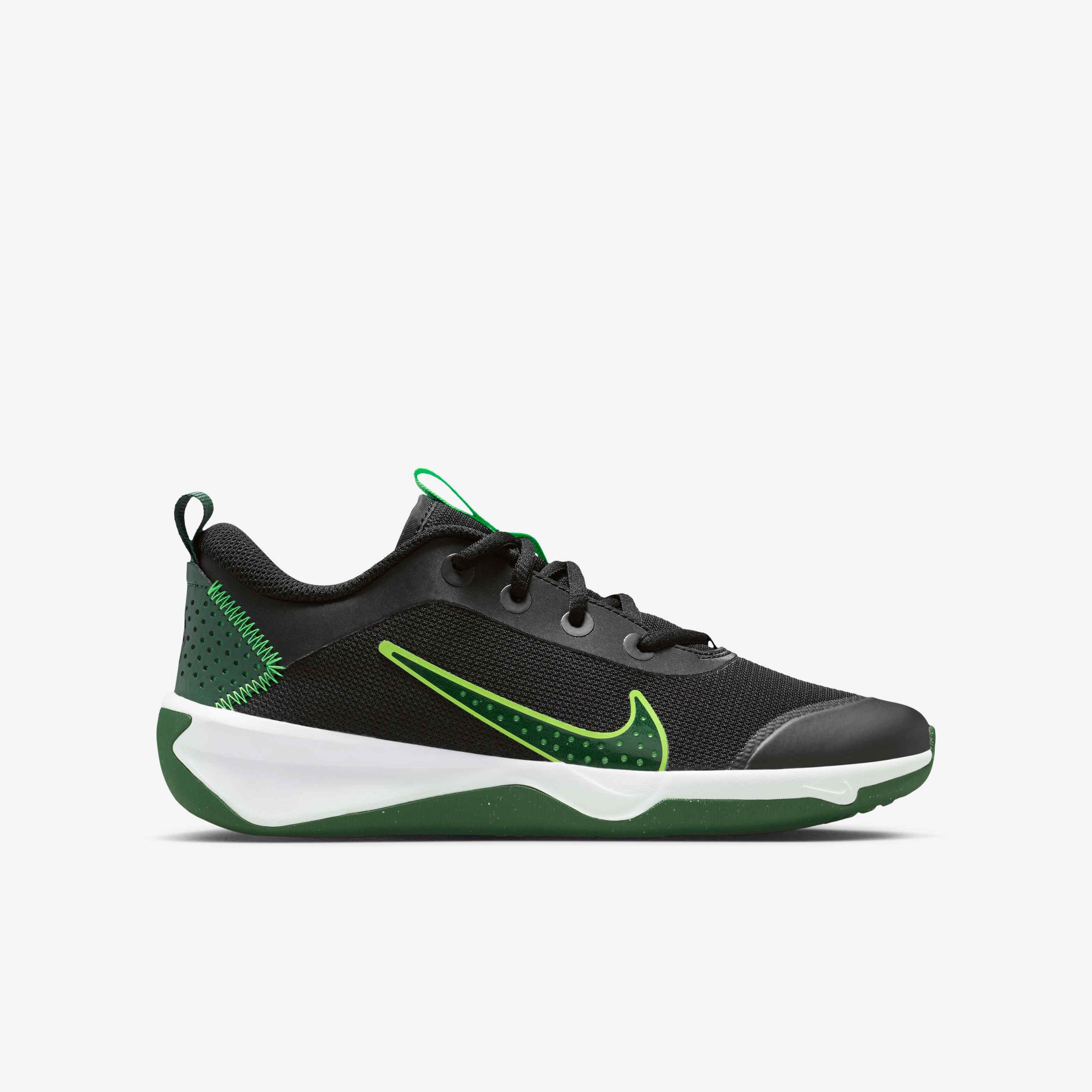 Nike Omni Multi-Court image number 2