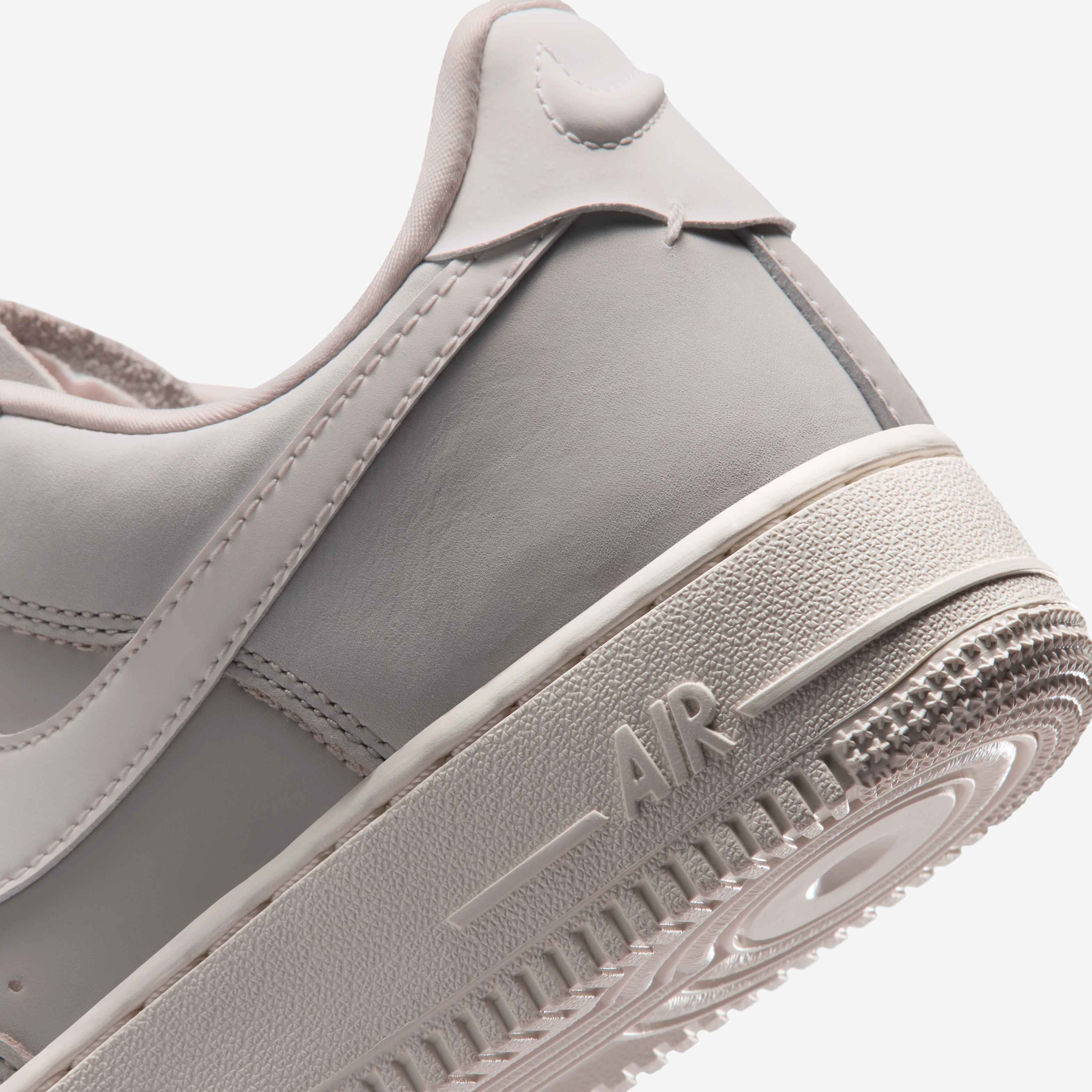 Nike Air Force 1 Retro Premium image number 7